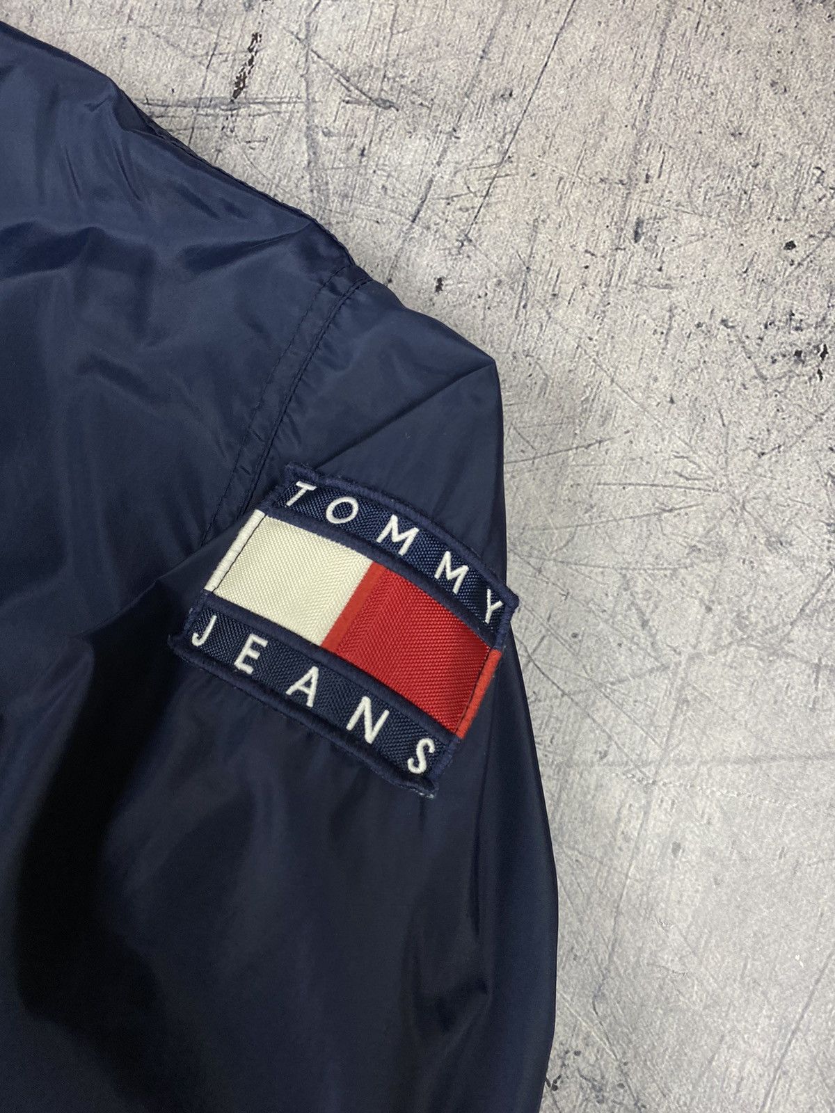 Tommy Hilfiger Vintage Tommy Hilfiger Hype Double Big Logo Jacket Anorak Size US M / EU 48-50 / 2 - 6 Thumbnail