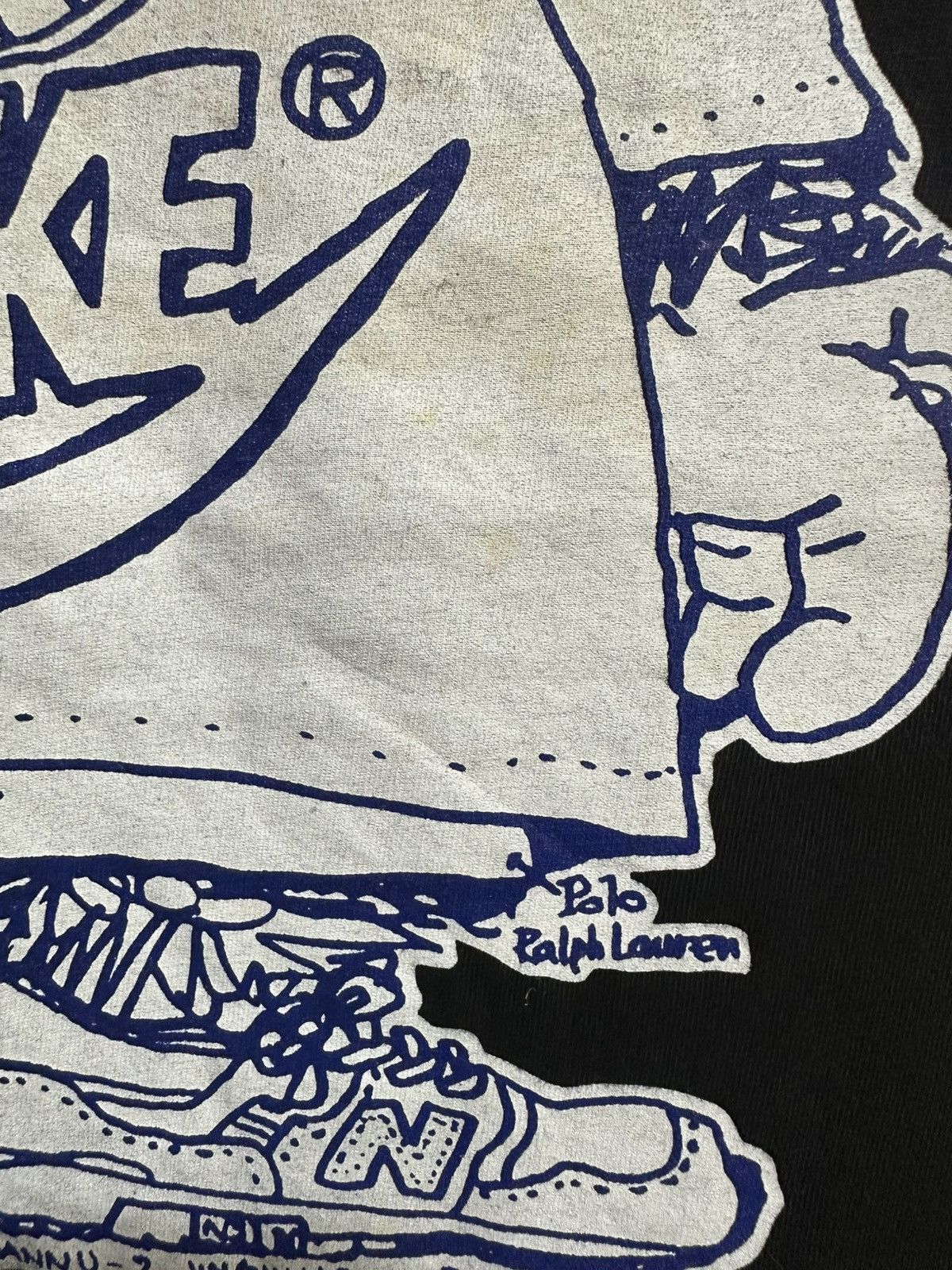 Japanese Brand Vintage Big Bear Sports Club Nike Tee Size US L / EU 52-54 / 3 - 4 Thumbnail