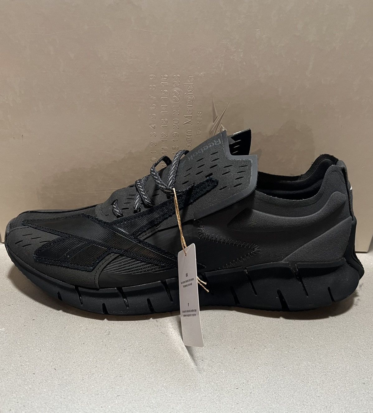Maison Margiela × Reebok Reebok x Maison Margiela x Zig 3D Storm Memory Of Size US 10 / EU 43 - 2 Thumbnail