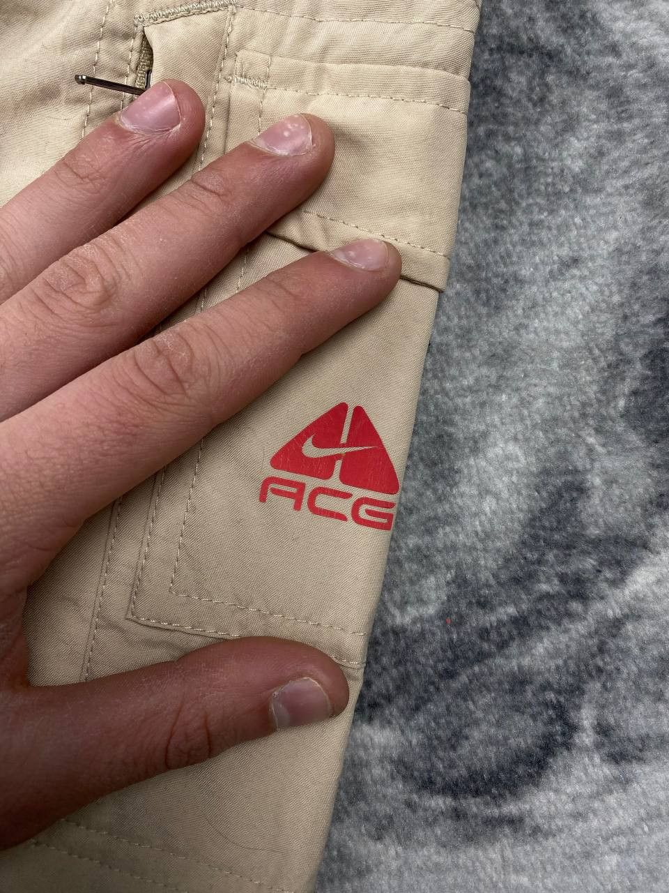 Nike ACG Vintage Nike ACG Cargo Baggy Pants Y2K Men Size L Beige Size US 34 / EU 50 - 6 Thumbnail