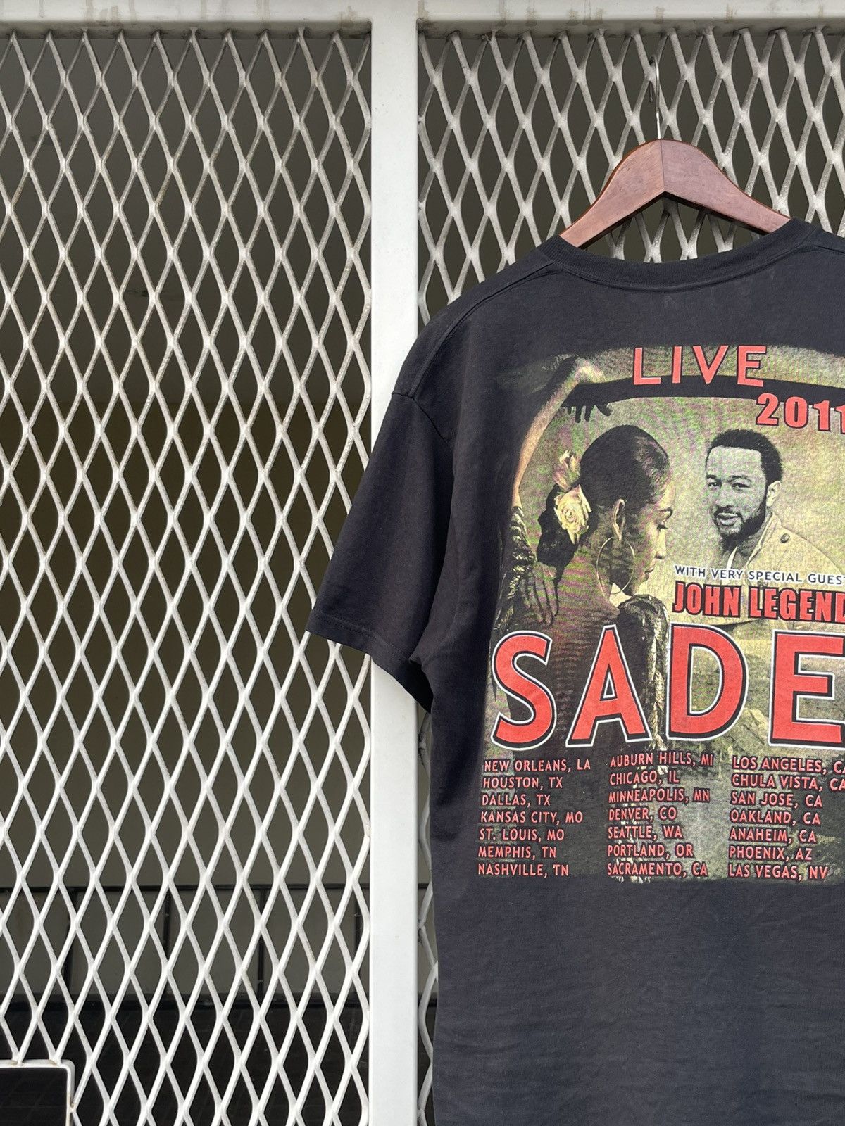 Other Sade 2011 Special Guest John Legend Size US L / EU 52-54 / 3 - 2 Thumbnail
