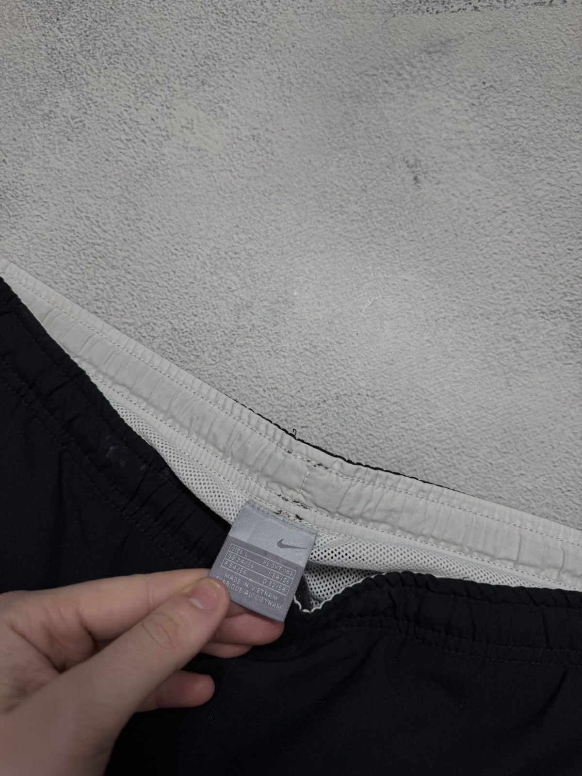 Nike Vintage Y2k Nylon Nike Swoosh Shorts Size US 34 / EU 50 - 5 Thumbnail