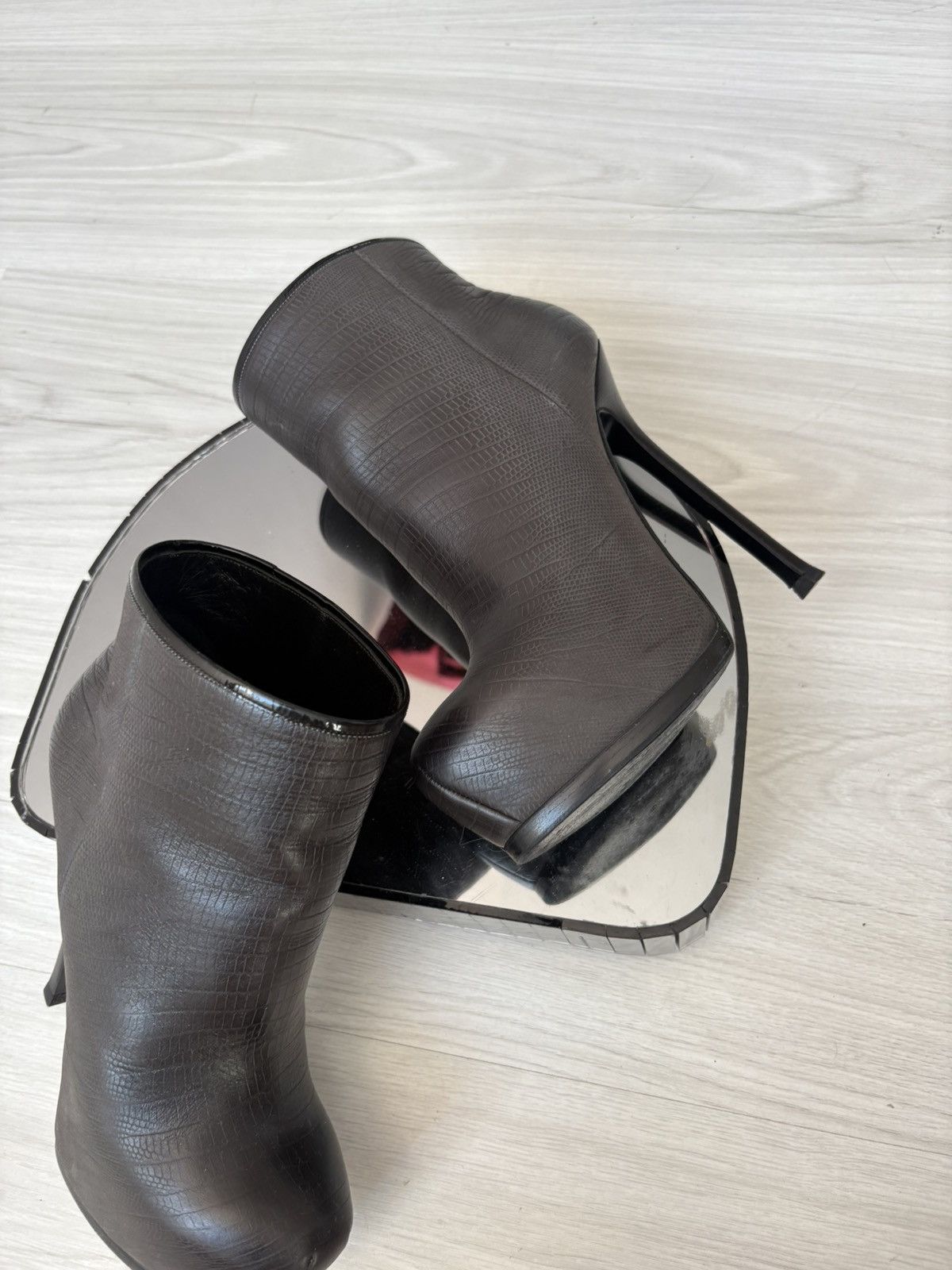 Yves Saint Laurent YSL Tribtoo boots Size US 6.5 / IT 36.5 - 21 Thumbnail