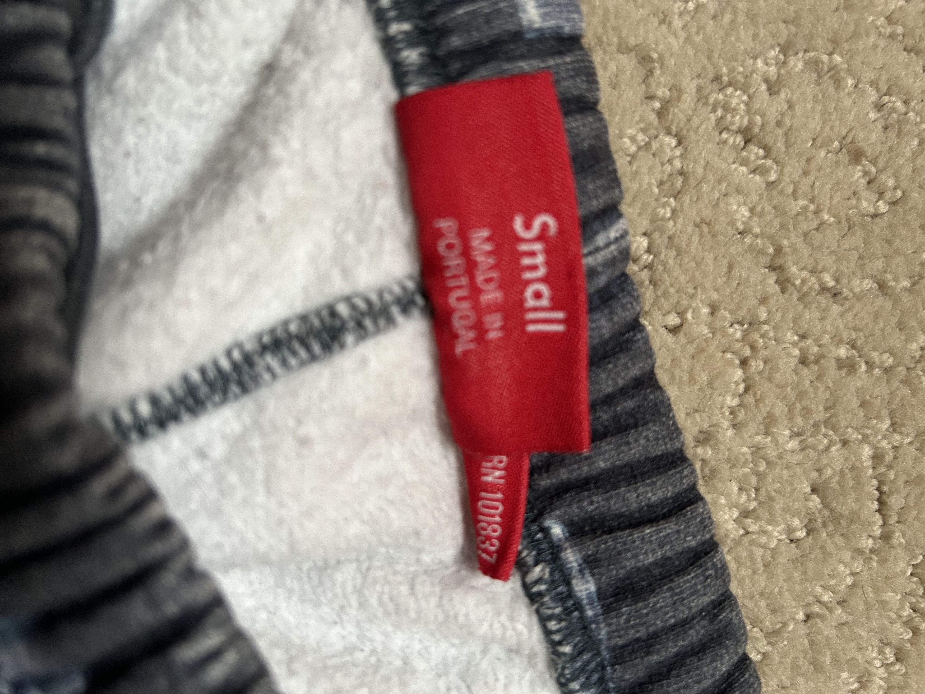 Supreme Supreme Navy Blue Sweatpants Size US 30 / EU 46 - 4 Thumbnail