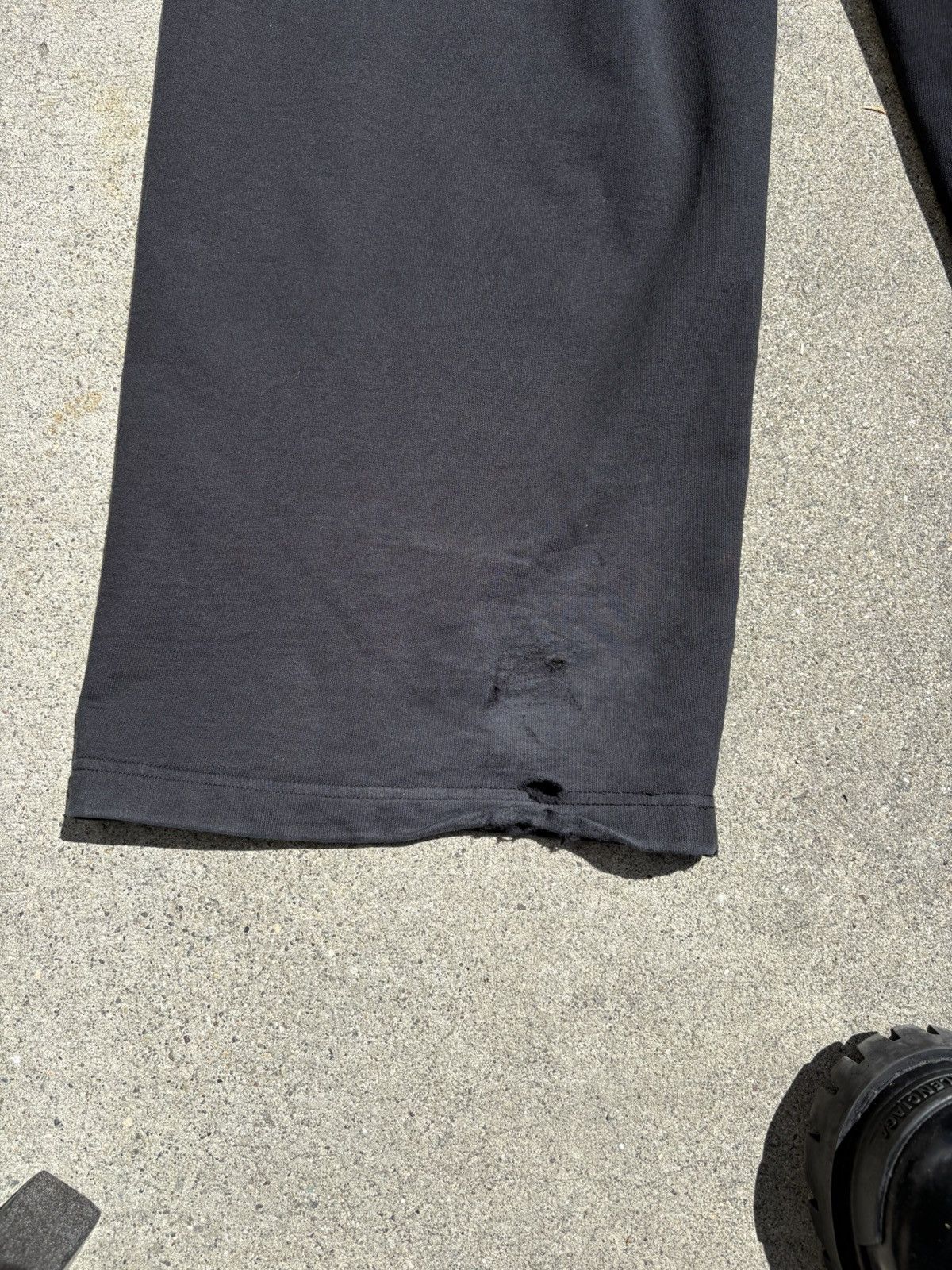 Balenciaga Balenciaga Baggy Sweatpants Size US 30 / EU 46 - 5 Thumbnail