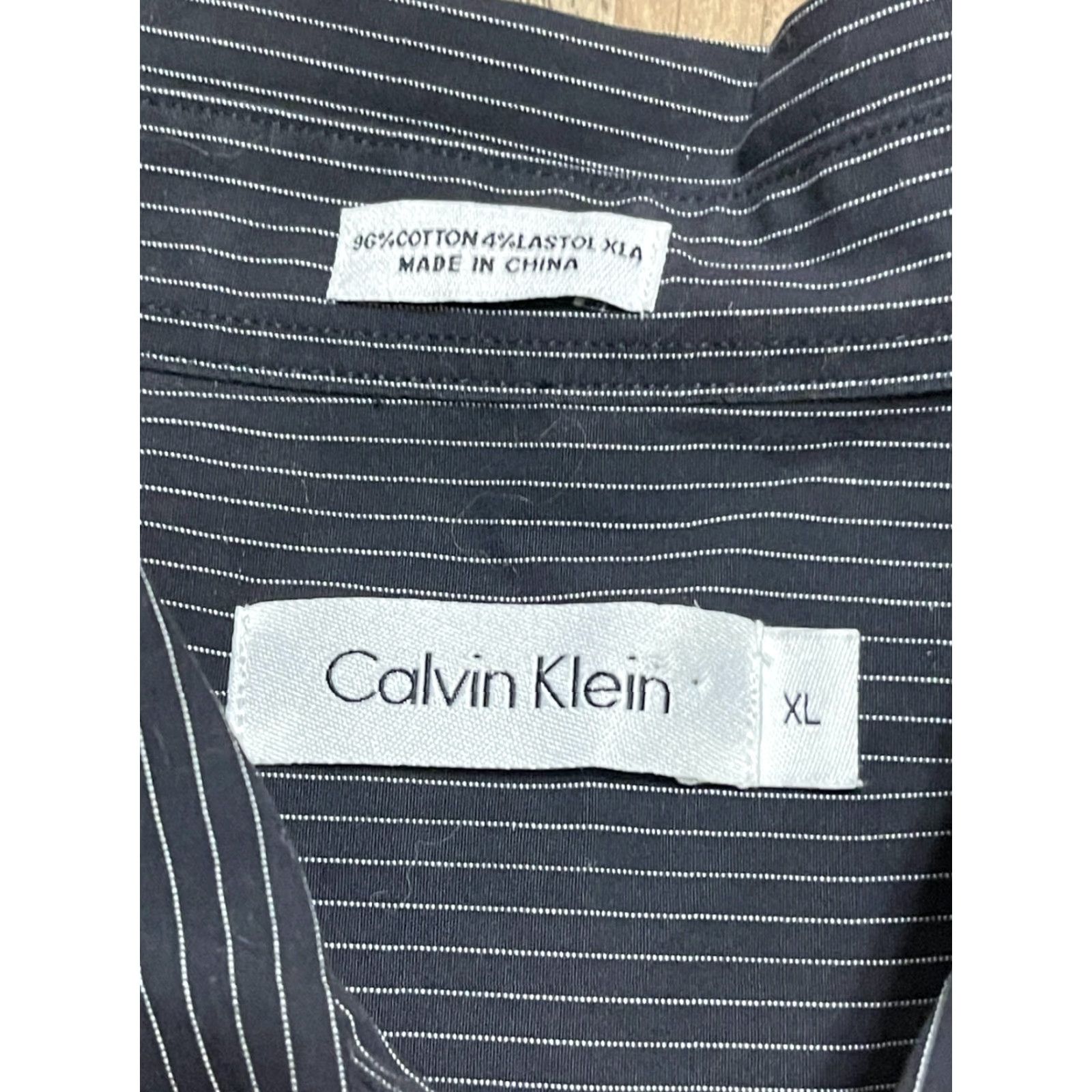 Calvin Klein Calvin Klein Shirt Men's XL Black White Pin Striped Button Up Size US XL / EU 56 / 4 - 7 Thumbnail
