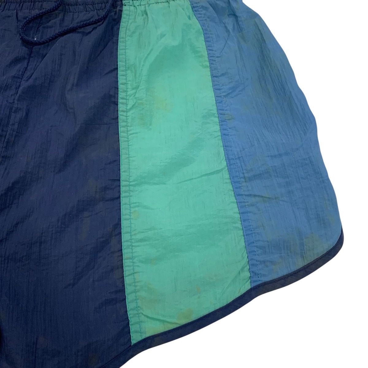 Vintage Vintage Adidas Short Pant Size US 36 / EU 52 - 8 Thumbnail