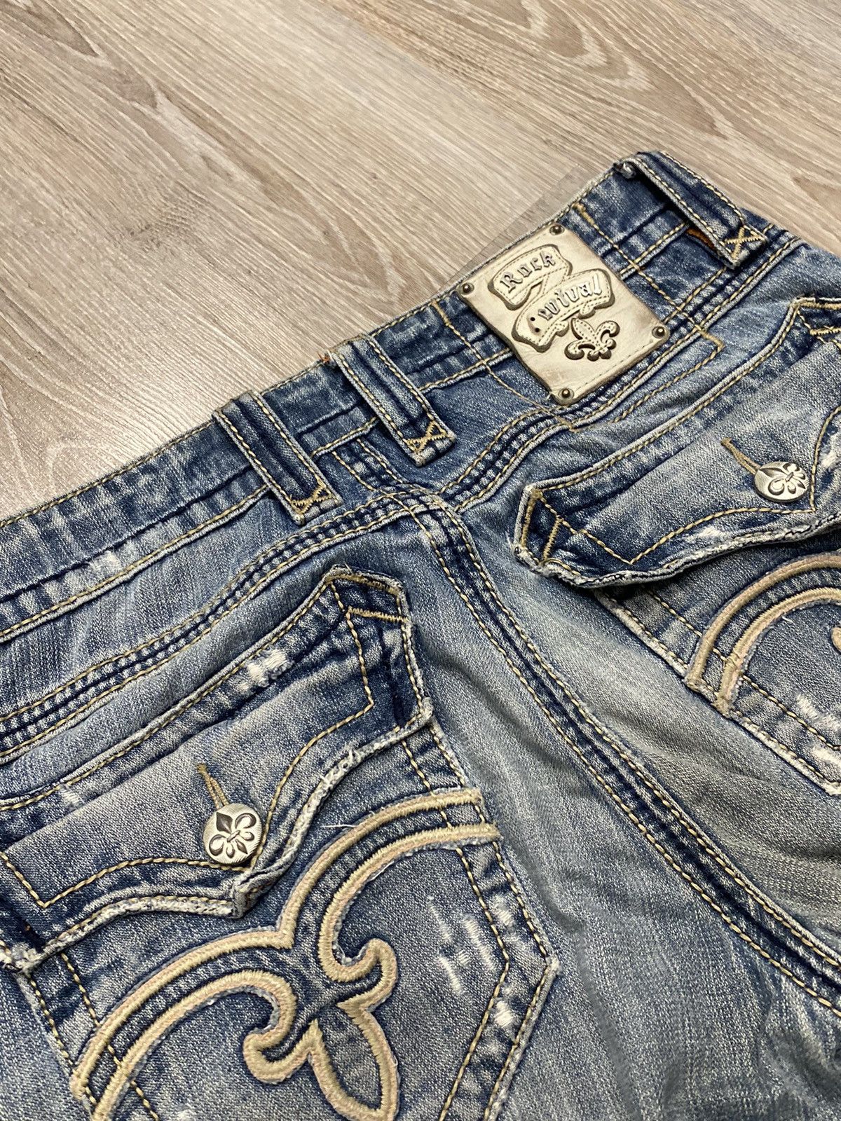 Rock Revival Vintage Rock Revival Distressed Fleur-de-Lis Denim Jeans Y2K Size US 31 - 5 Thumbnail