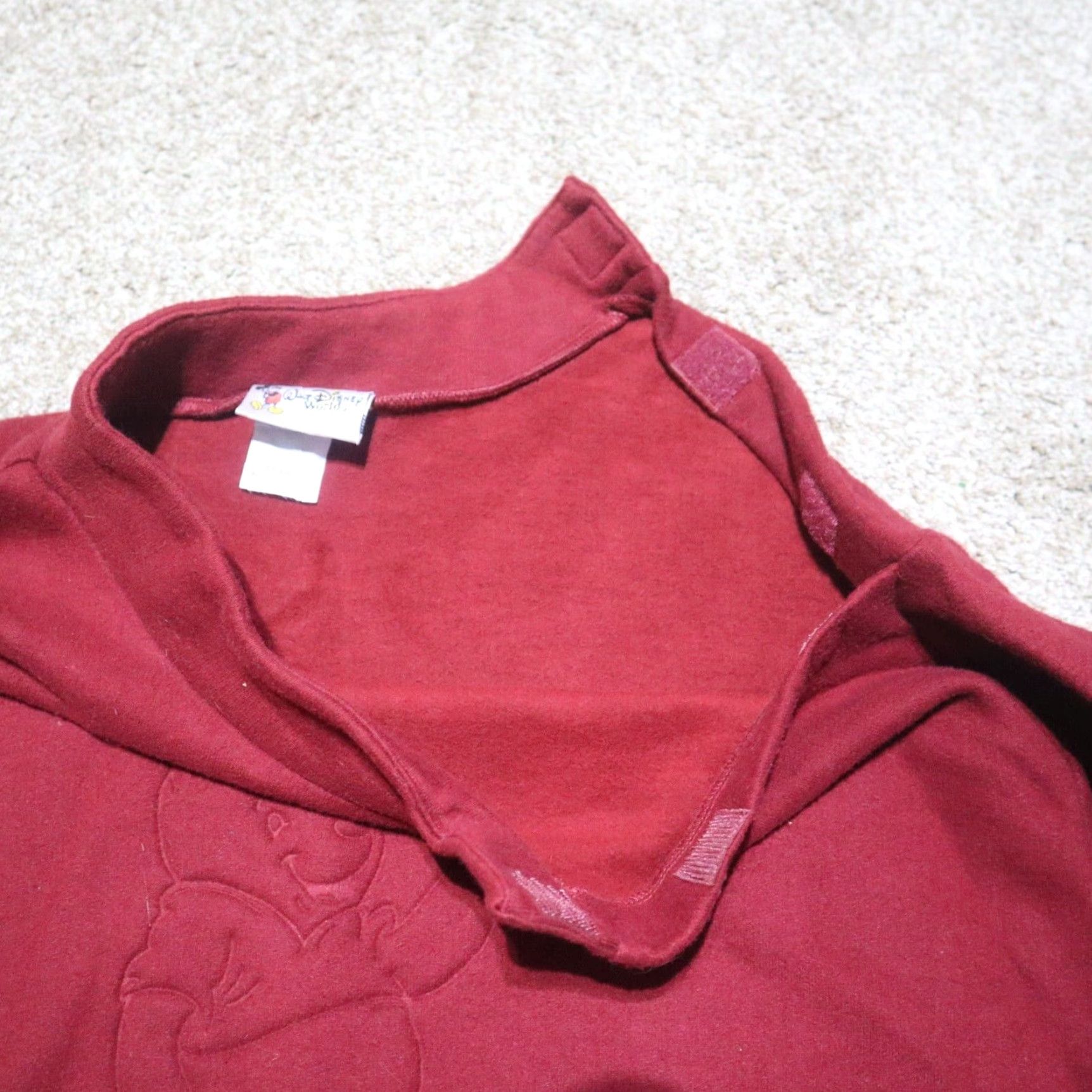 Disney VINTAGE Walt Disney World Sweater Shirt Mickey Mouse Christmas Red 2XL Womens Womens, 2XL Red Mickey Mouse Christmas Walt Disney World Shirt Sweater Size XXL / US 16-18 / IT 52-54 - 4 Thumbnail