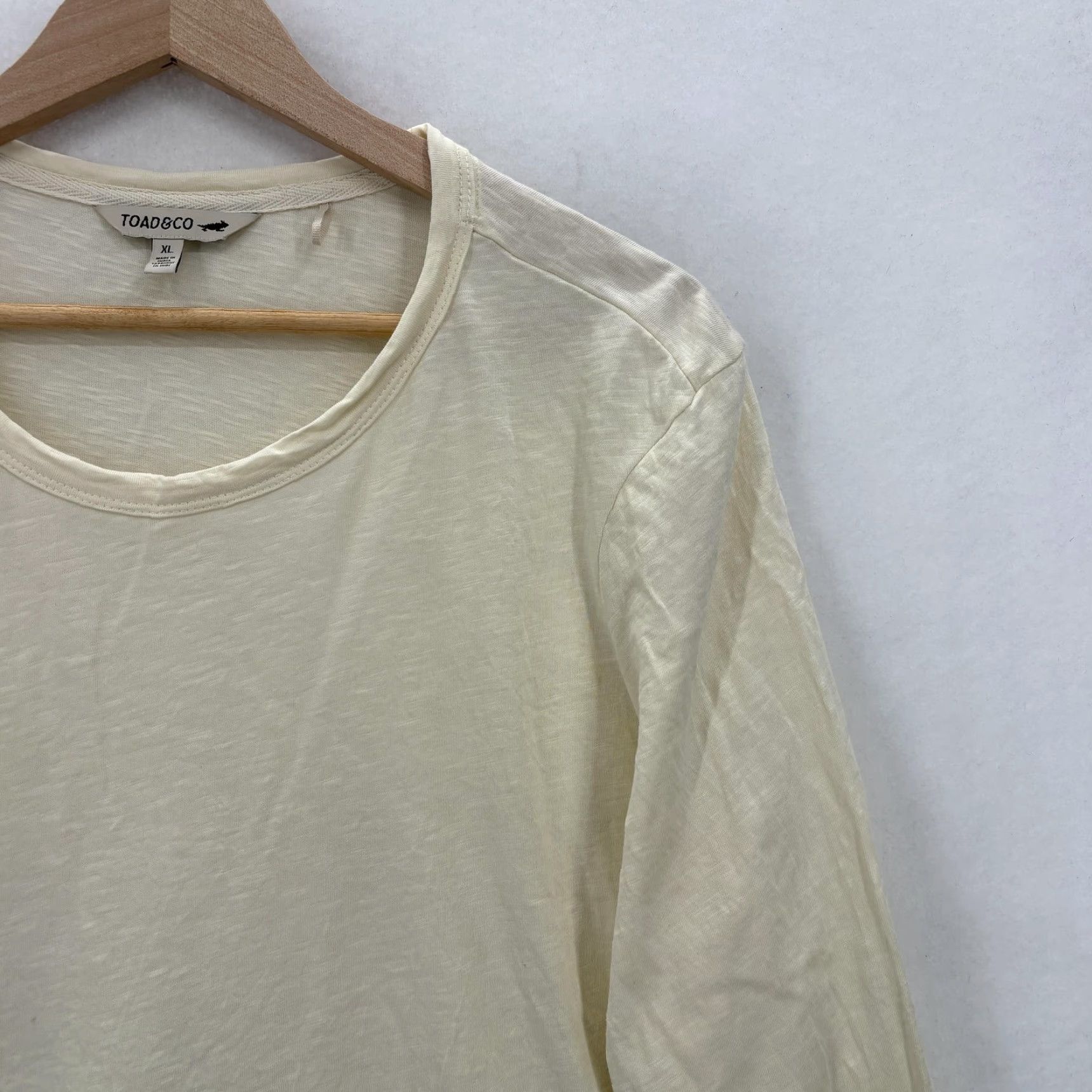 Toad&Co Toad&Co Shirt Womens XL Beige Organic Cotton Tee Long Sleeve Crew Hiking Primo Size XL / US 12-14 / IT 48-50 - 2 Thumbnail