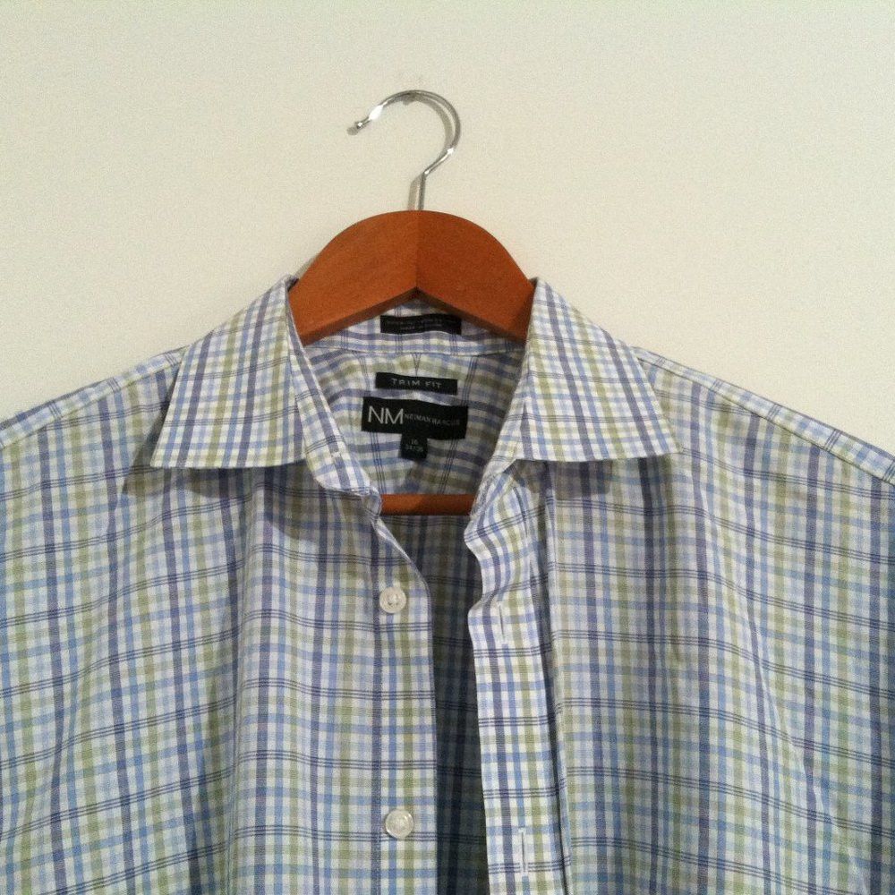 Neiman Marcus NEIMAN MARCUS MENS COTTON DRESS SHIRT SIZE: 16/34-35 Size US L / EU 52-54 / 3 - 2 Thumbnail