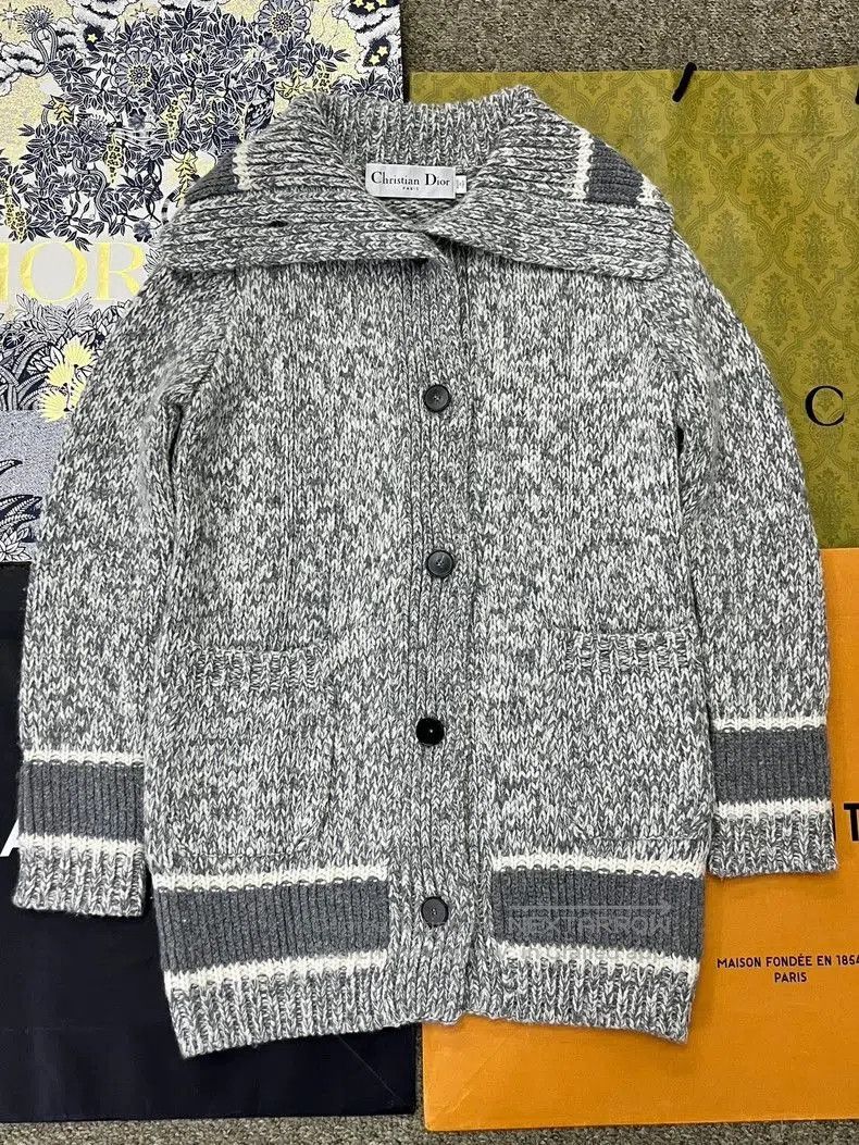 Dior Dior Gray Collar Knit Cardigan. Size US M / EU 48-50 / 2 - 1 Thumbnail