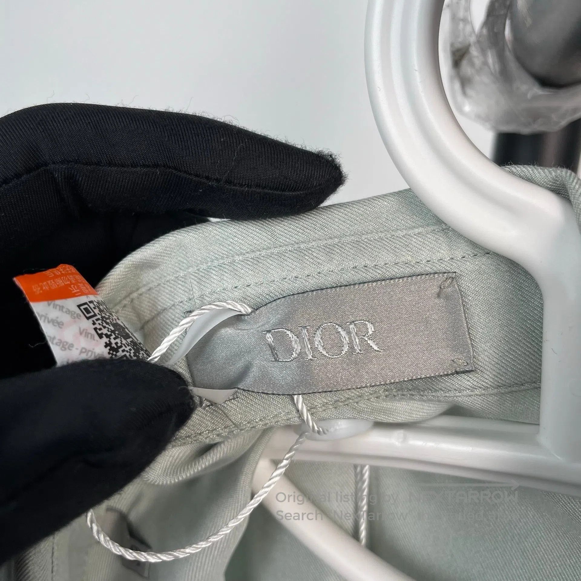 Dior Dior size 39 Embroidered Lettering Logo Silk Single Breast Size US S / EU 44-46 / 1 - 5 Thumbnail