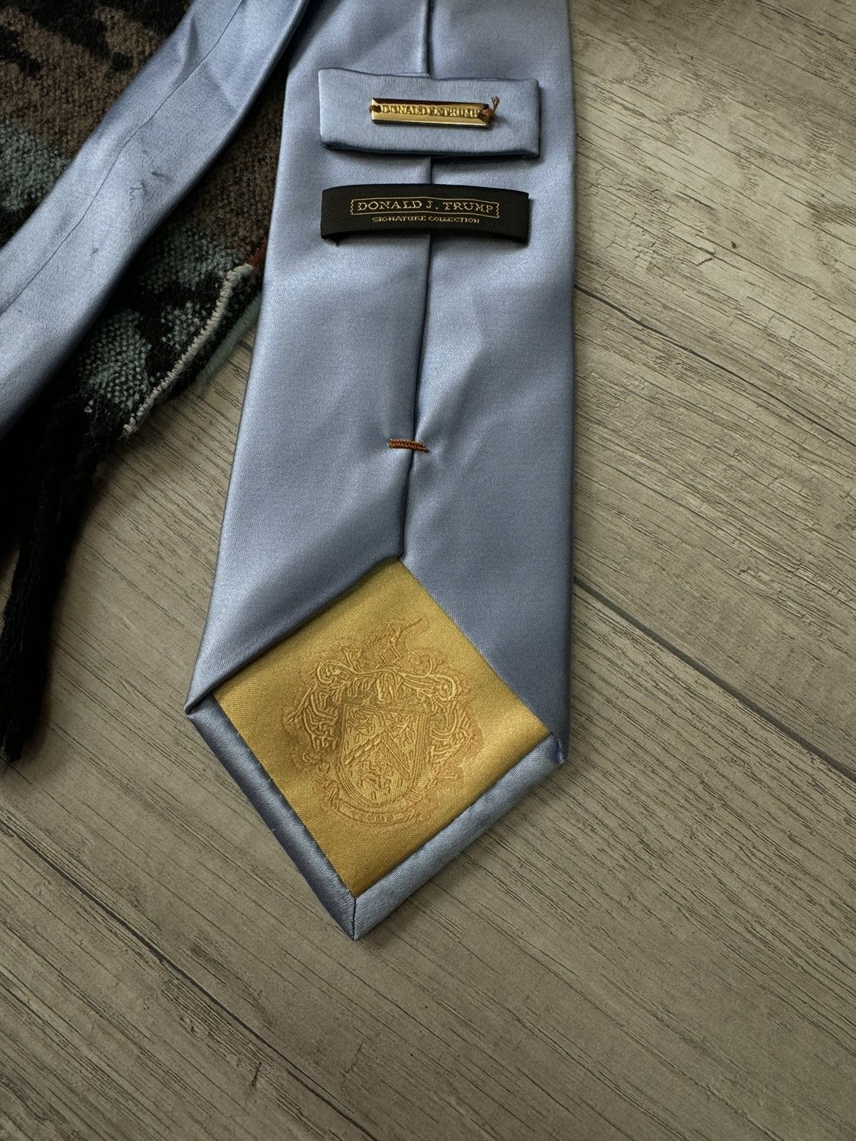 Donald Trump Donald Trump Signature Collection Gold Bar Tie Silk 100% Size ONE SIZE - 2 Thumbnail