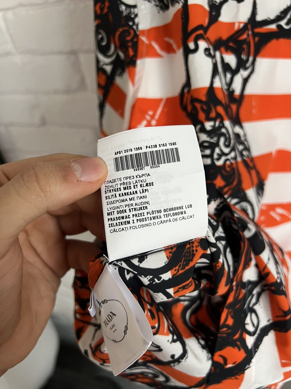 Prada AW2018 Monkey Cherub shirt Size US L / EU 52-54 / 3 - 8 Thumbnail