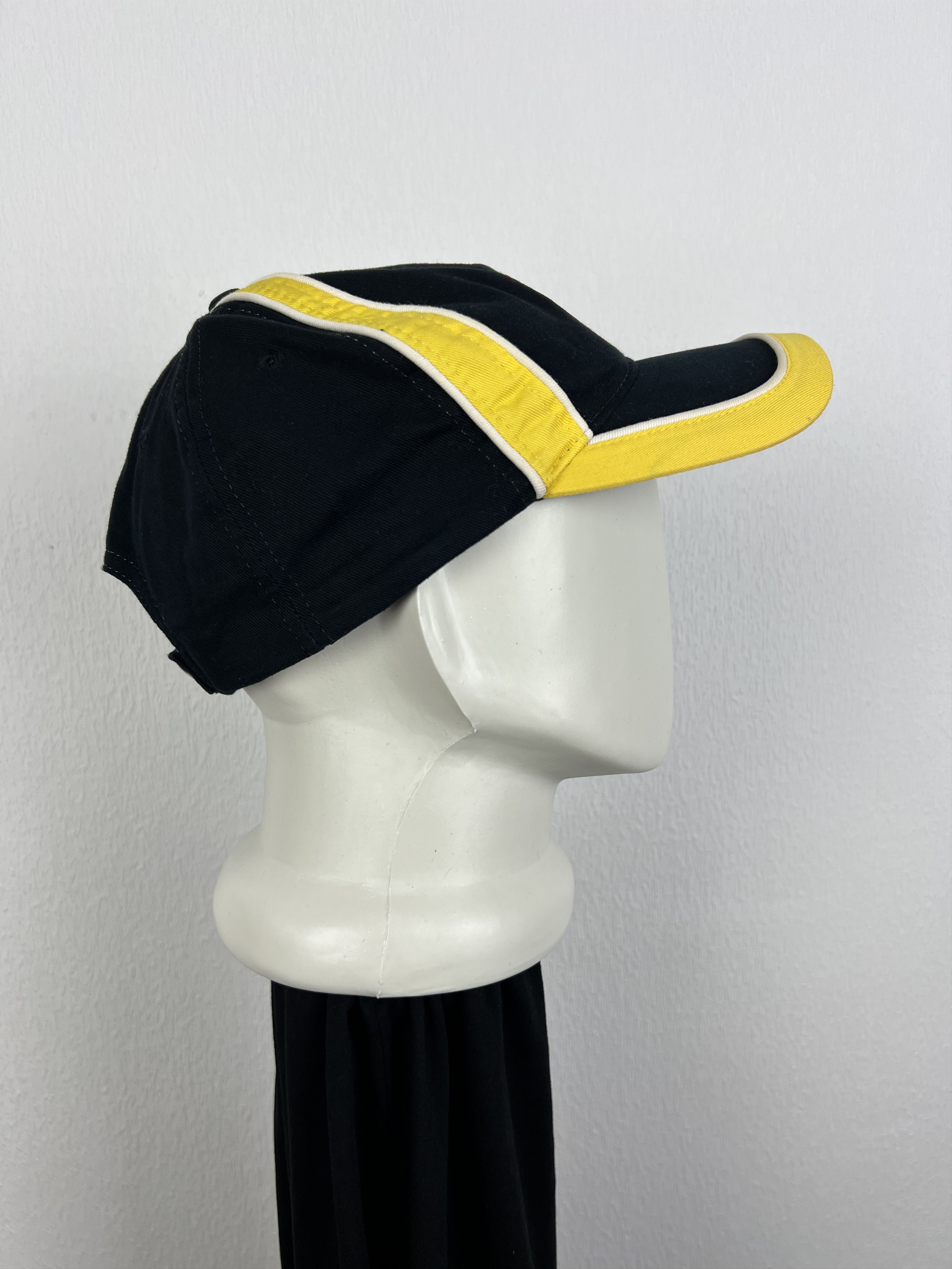 Ferrari Vintage 2000's Ferrari Cap Hat Marlboro Rare Hype Big Logo Size ONE SIZE - 3 Thumbnail