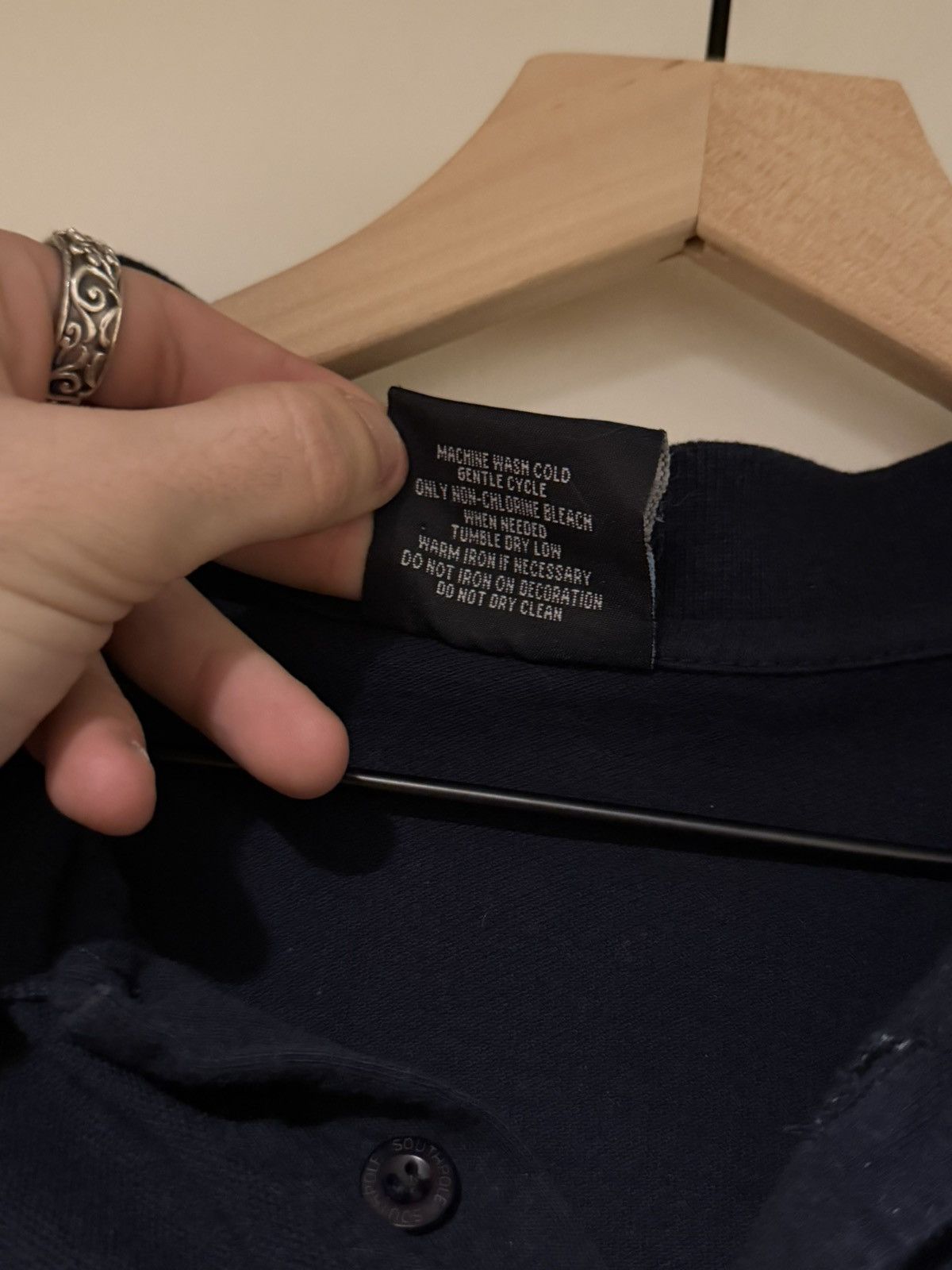 Vintage Y2K southpole crest logo navy polo Size US M / EU 48-50 / 2 - 6 Thumbnail