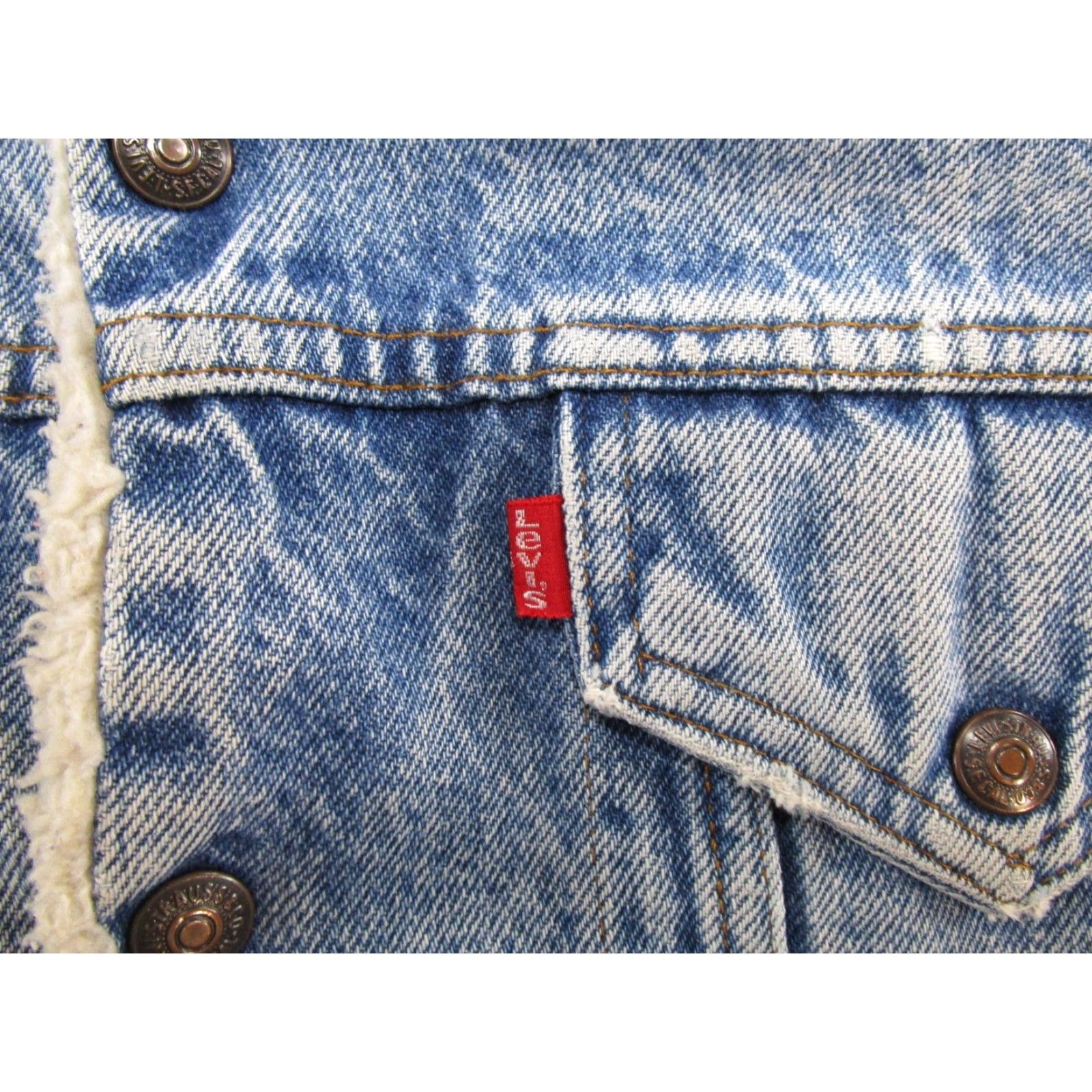 Levi's VINTAGE Levi's 80s San Francisco Trucker Denim Jacket Sherpa Lined Size 36R Men Blue Size US 36 / EU 52 - 3 Thumbnail