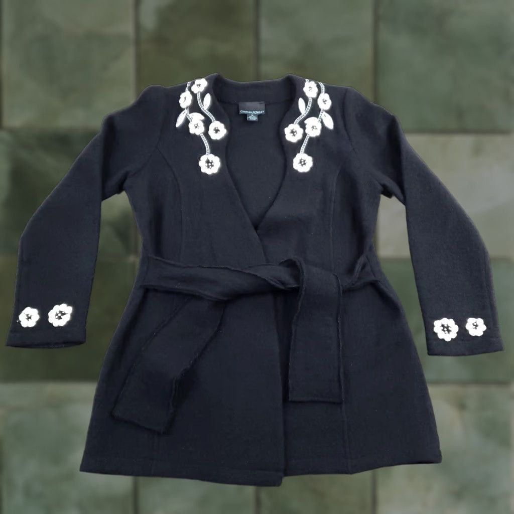 Cynthia Rowley Cardigan Women Medium Black Wool Floral Belted Crochet Open Front V-Neck Sweater