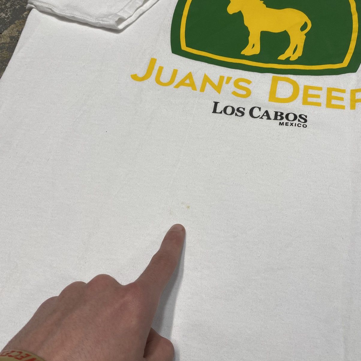 Japanese Brand × Vintage Vintage Juan’s Deer John Deer Parody Funny Tshirt Size US M / EU 48-50 / 2 - 4 Thumbnail