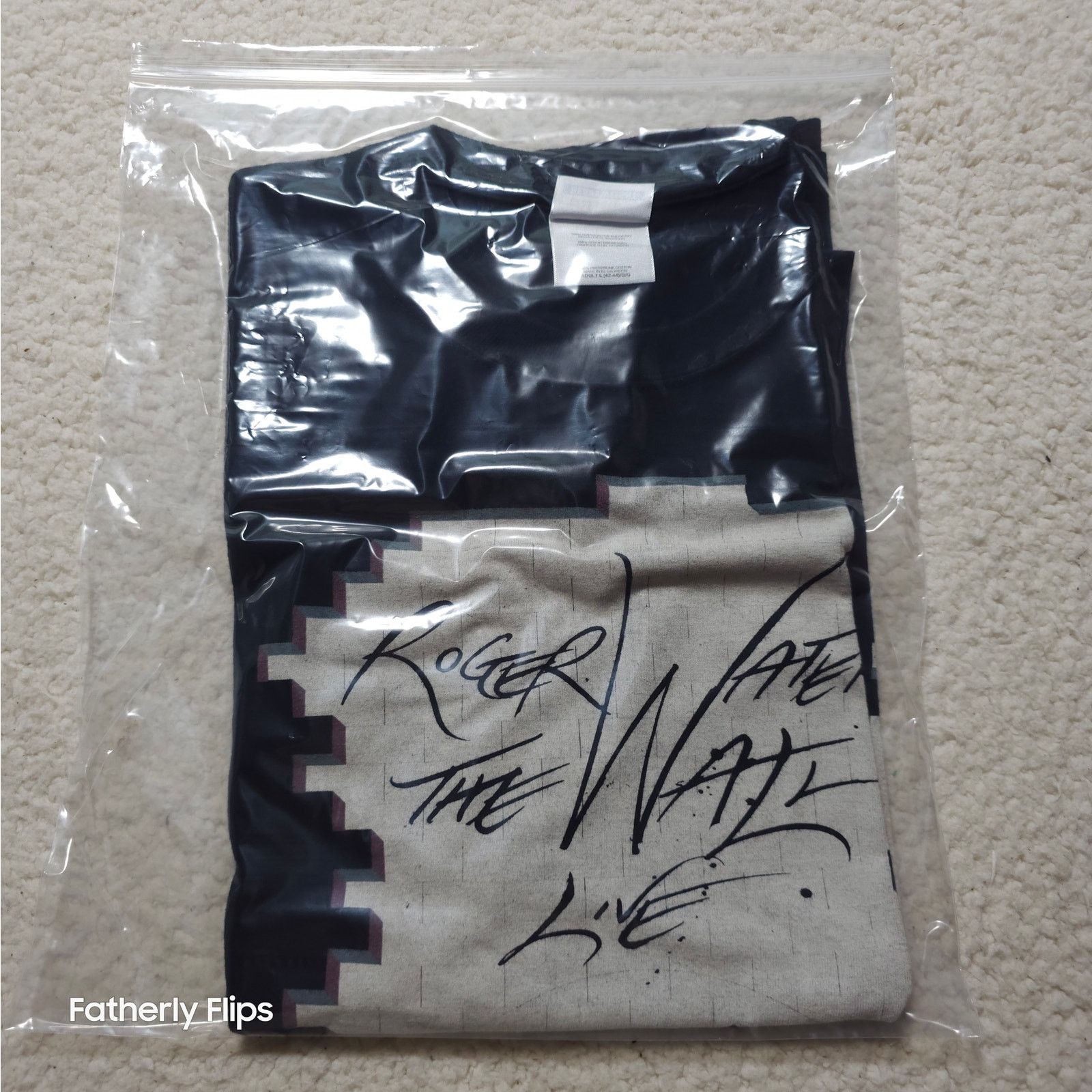 Hanes Roger Waters The Wall 2010 MSG NYC Concert T-Shirt Large Size US L / EU 52-54 / 3 - 8 Thumbnail