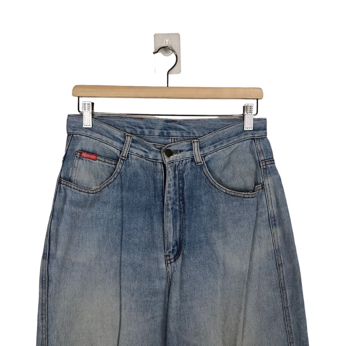 Japanese Brand VINTAGE MAGNETI MARELLI MILANO FERRARI JEANS DENIM Size US 28 / EU 44 - 2 Thumbnail