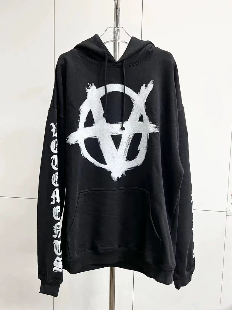 Vetements Vetements 21FW Black Logo Print Oversized Hooded Sweatshir Size US S / EU 44-46 / 1 - 1 Thumbnail