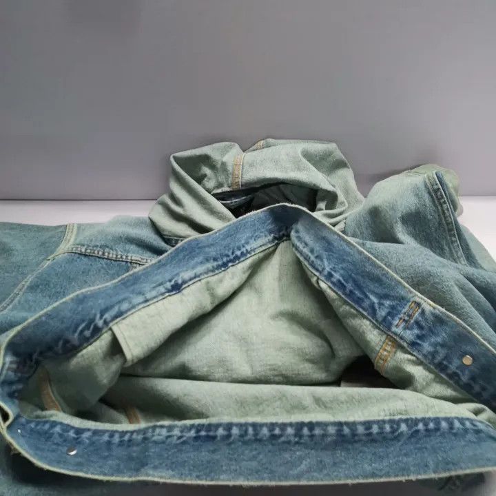 Balenciaga Balenciaga Denim Long Sleeve Hoodie Jacket 0079-2507 Size US M / EU 48-50 / 2 - 8 Thumbnail