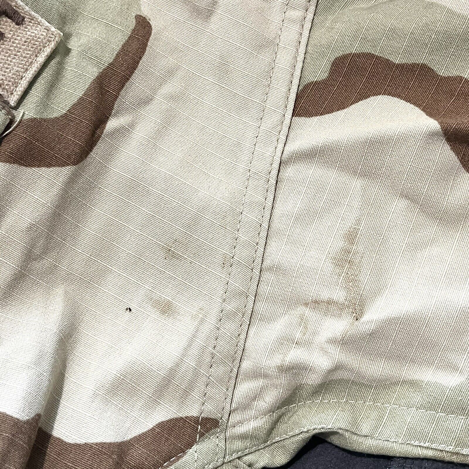 American Apparel 1999 US Air Force Major Desert Camo Uniform Coat Medium Reg Size US M / EU 48-50 / 2 - 7 Thumbnail