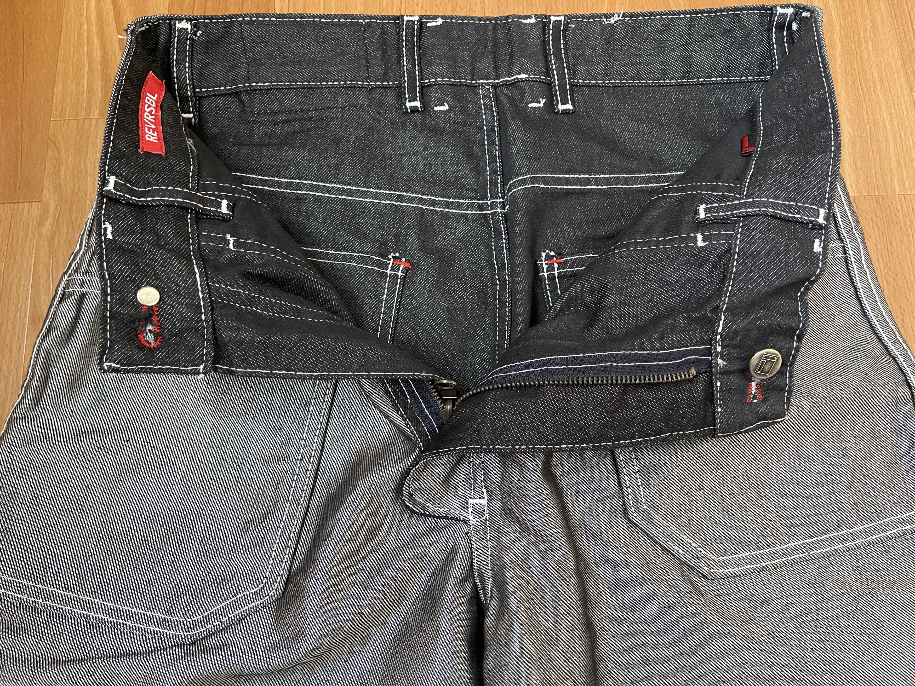 Fubu FUBU jeans shiny vintage baggy jeans silver metallic size 32 Size US 32 / EU 48 - 3 Thumbnail