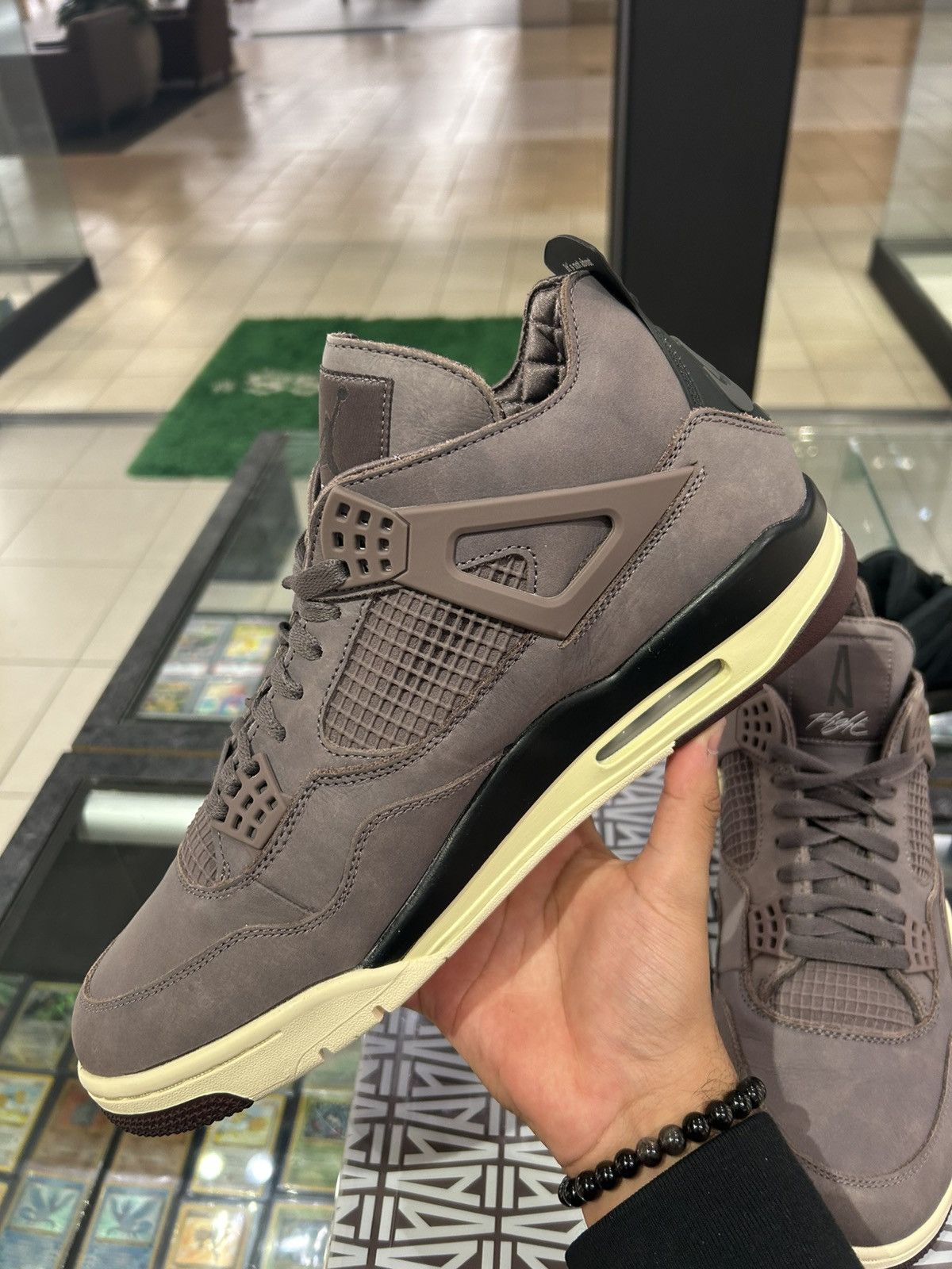 A Ma Maniere × Jordan Brand Jordan 4 a ma maniere violet ore Size US 13 / EU 46 - 7 Thumbnail