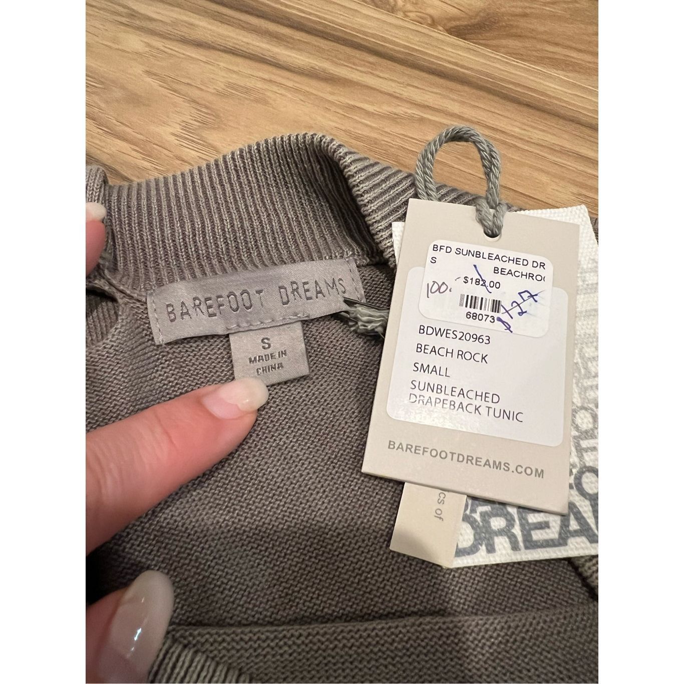 Other Barefoot dreams NWT drapeback tunic sweater oversized relax fit sz S Size S / US 4 / IT 40 - 5 Thumbnail