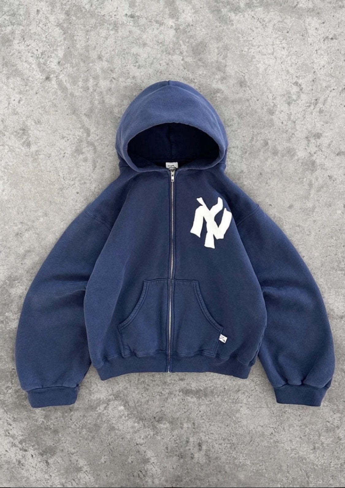 AKIMBO NY フーディLサイズ Akimbo Club Hoodie | Grailed