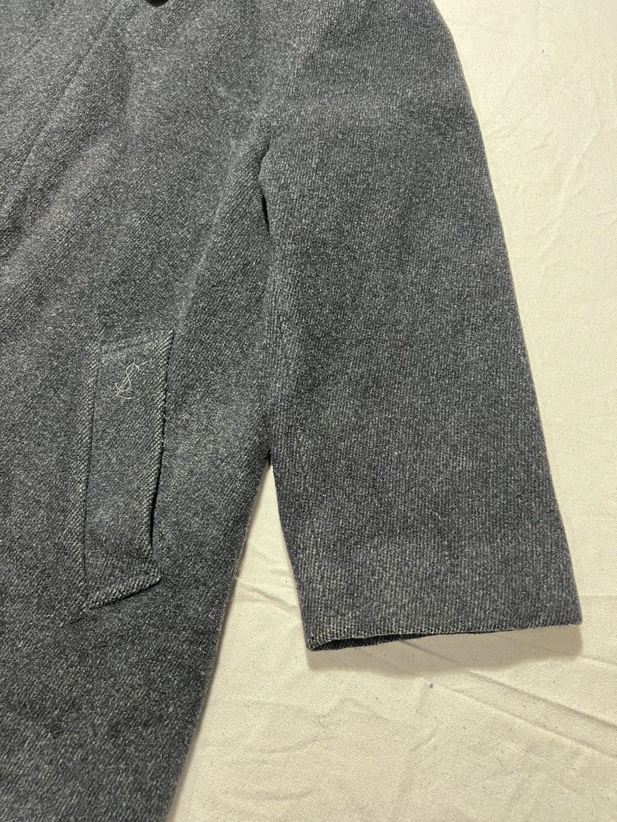 Yves Saint Laurent vintage Yves Saint Laurent wool car coat Size US L / EU 52-54 / 3 - 3 Thumbnail