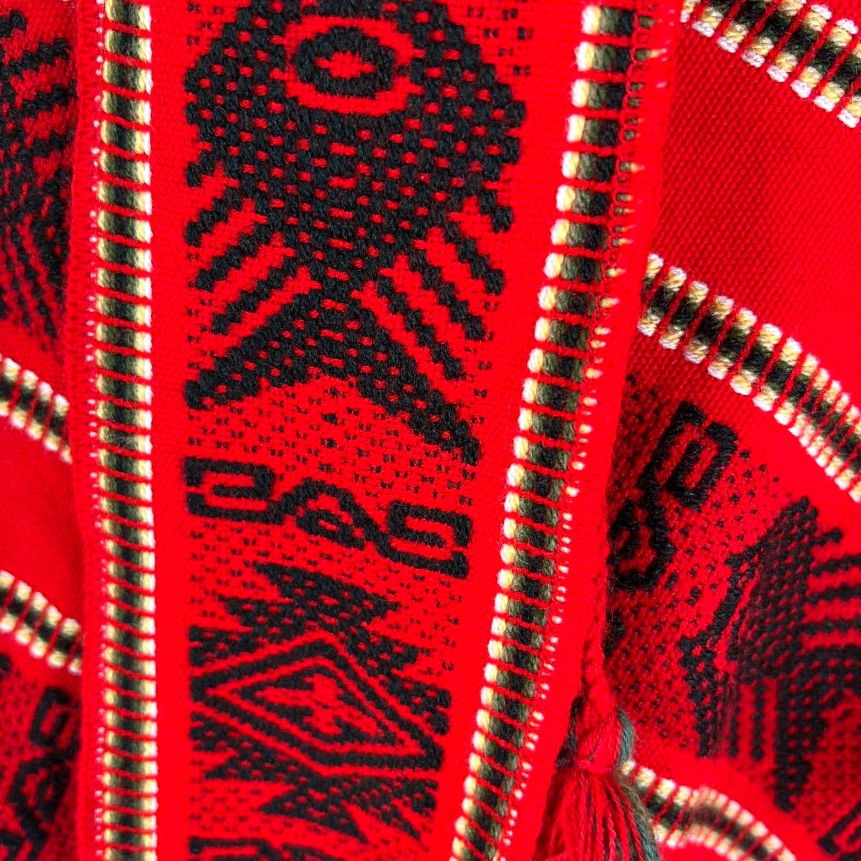 Vintage Vintage Otavalito Hand Knit Woven Southwestern Aztec Ethnic Red Boho Cape 1970s One Size Womens Size ONE SIZE - 3 Thumbnail
