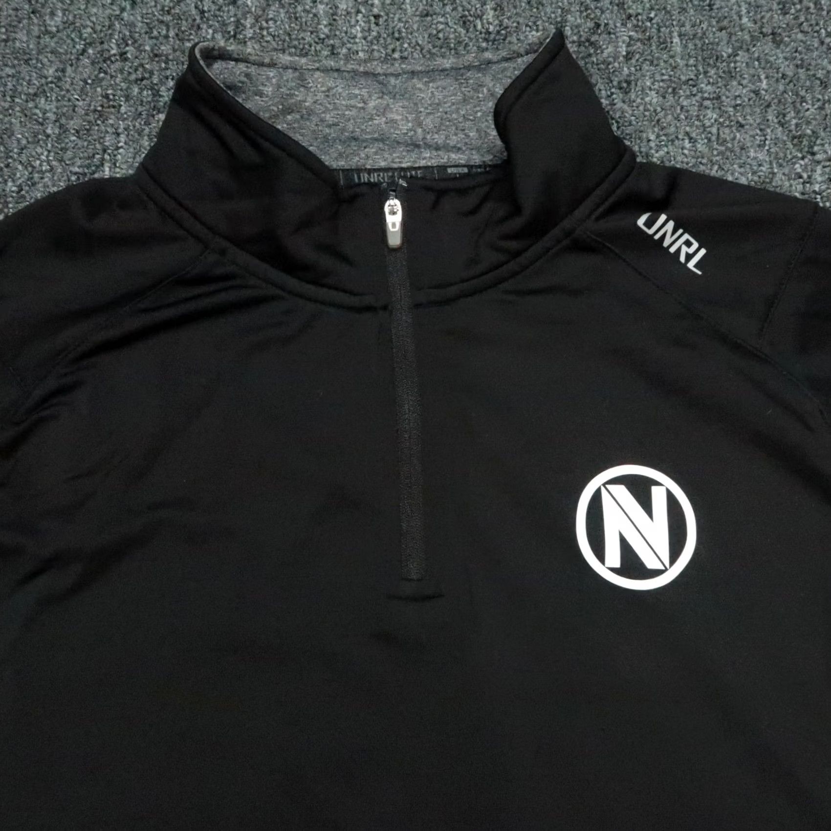 Vintage UNRL Pullover Mens L Black Quarter Zip Performance Elite Line Stretch Envy Shirt Size US L / EU 52-54 / 3 - 2 Thumbnail