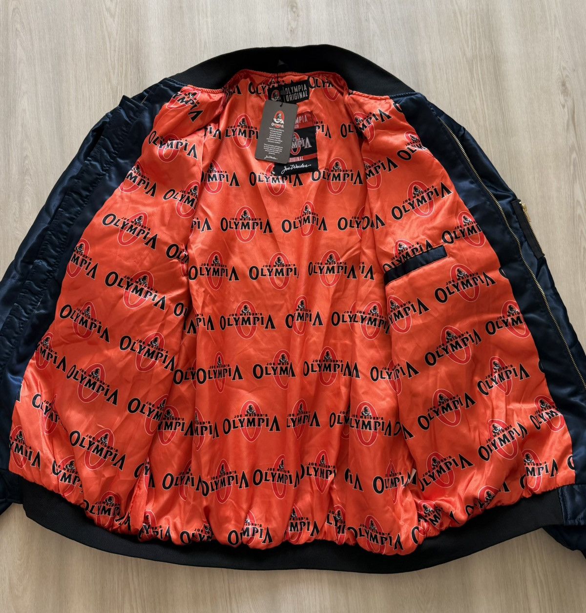 Other Official Joe Weider’s MR OLYMPIA Bodybuilding Bomber Sz 5X Size US XXL / EU 58 / 5 - 3 Thumbnail