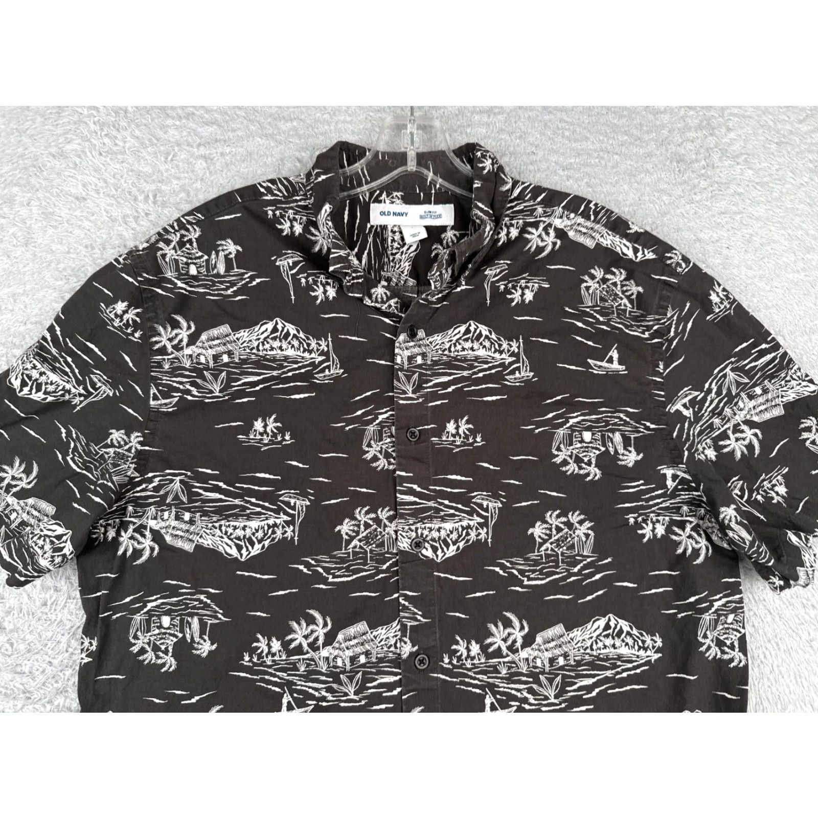 Old Navy Old Navy Button-Up Shirt Adult Large White Black Palm Hawaiian Rayon Slim Fit Size US L / EU 52-54 / 3 - 4 Thumbnail