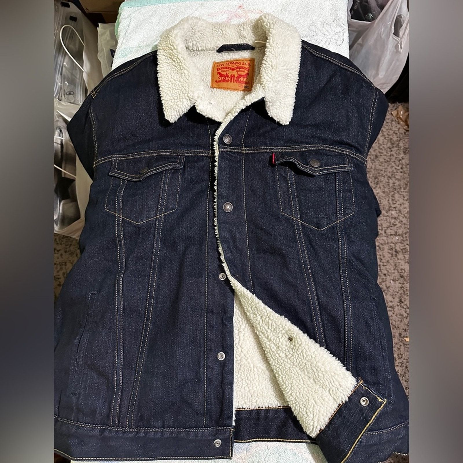 Levi's LEVI’S TYPE III SHERPA TRUCKER JACKET SIZE: XXL Size US XXL / EU 58 / 5 - 3 Thumbnail