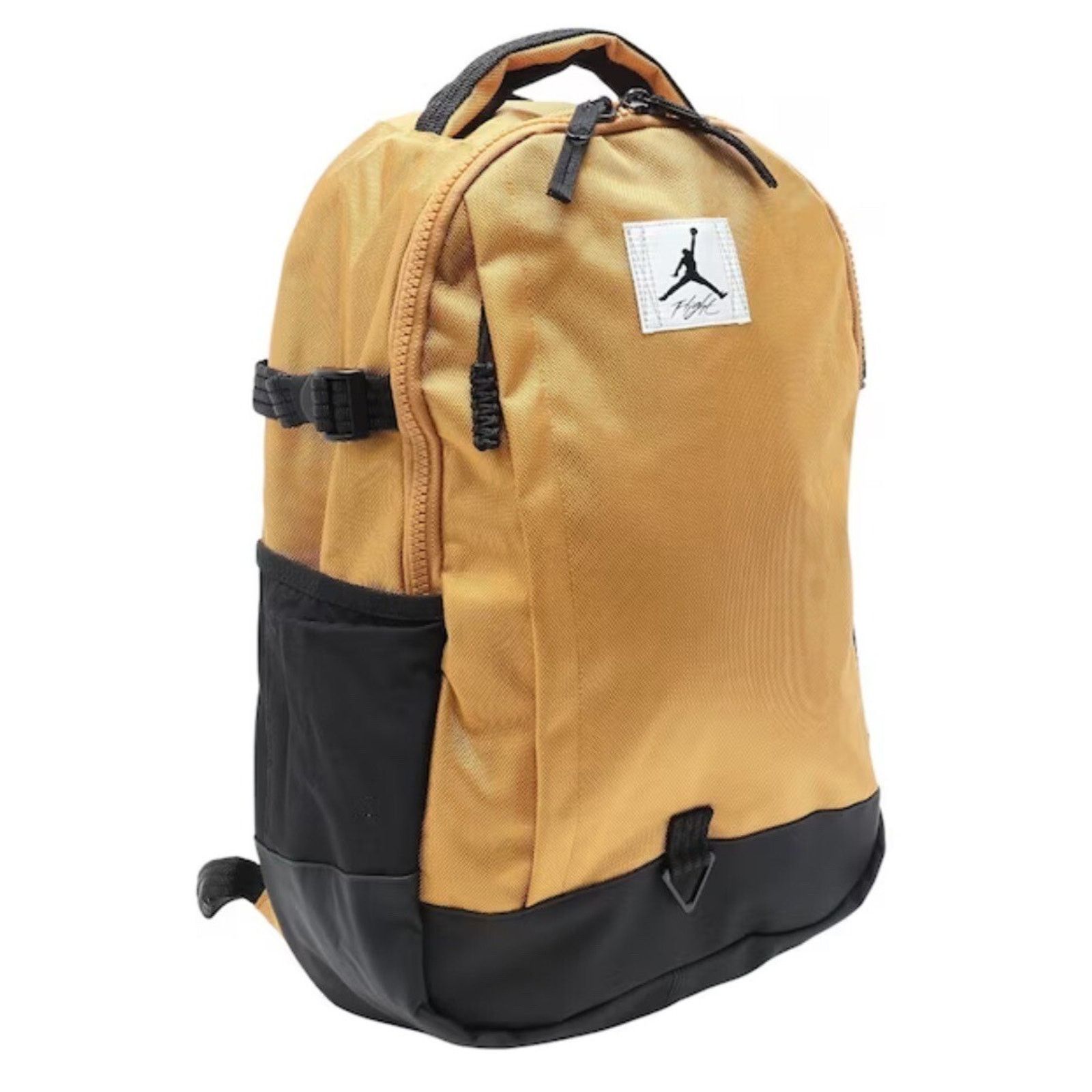 Nike Nike Air Jordan Chutney Backpack 15 Laptop Sleeve MA0599-XOA Size ONE SIZE - 1 Thumbnail