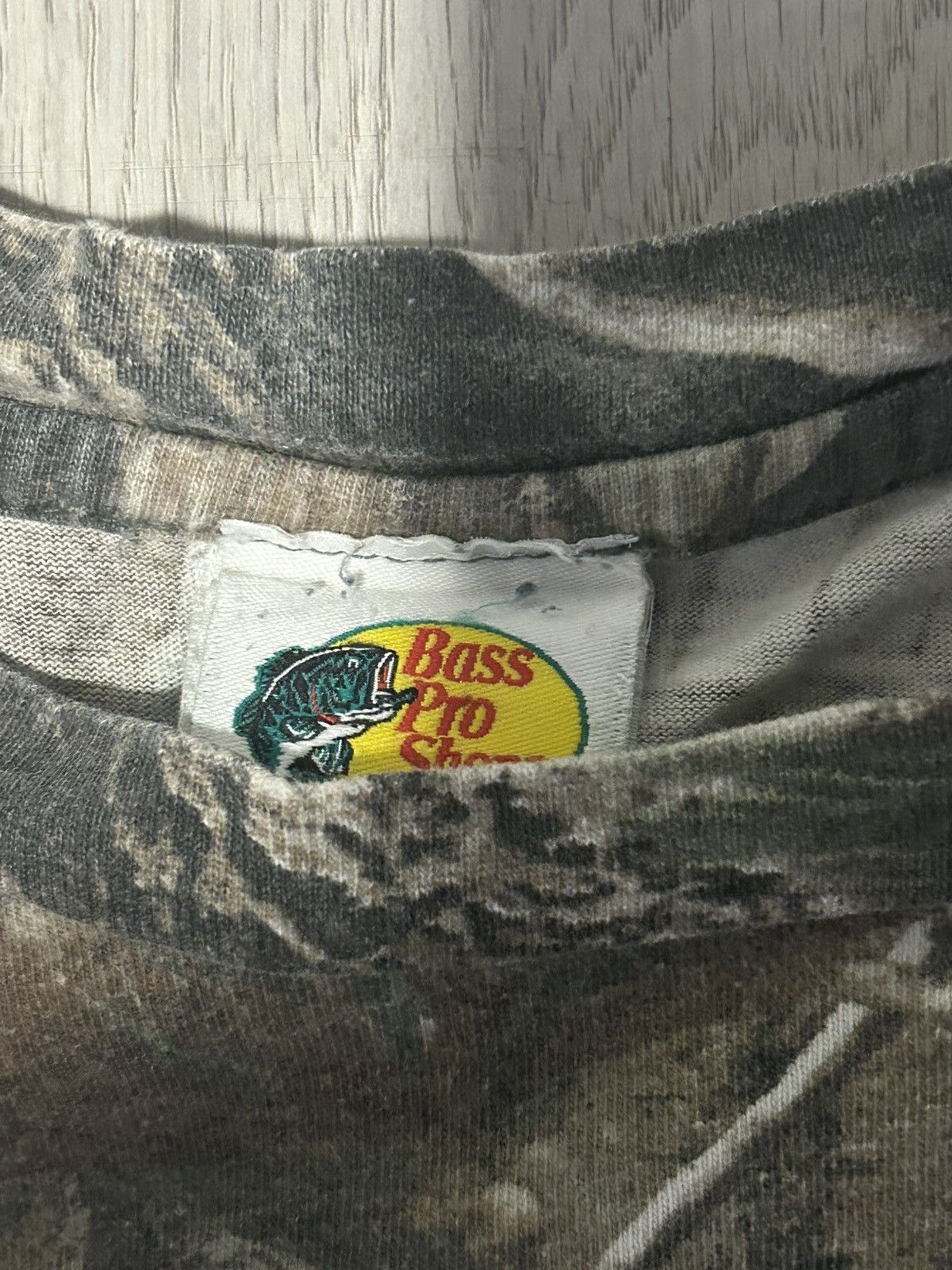 Vintage VINTAGE BASS PRO SHOP CAMO TEE SIZE XL Size US XL / EU 56 / 4 - 3 Thumbnail