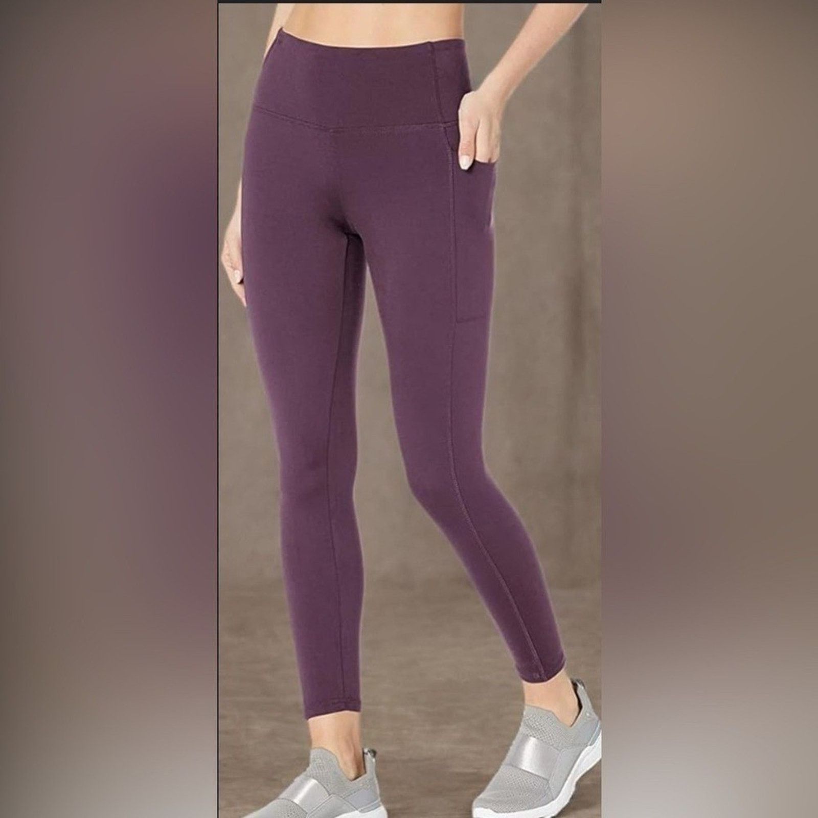 Athleta Athleta Girl Purple High Rise Stash Treasures Tight L12 Size 22" - 1 Thumbnail