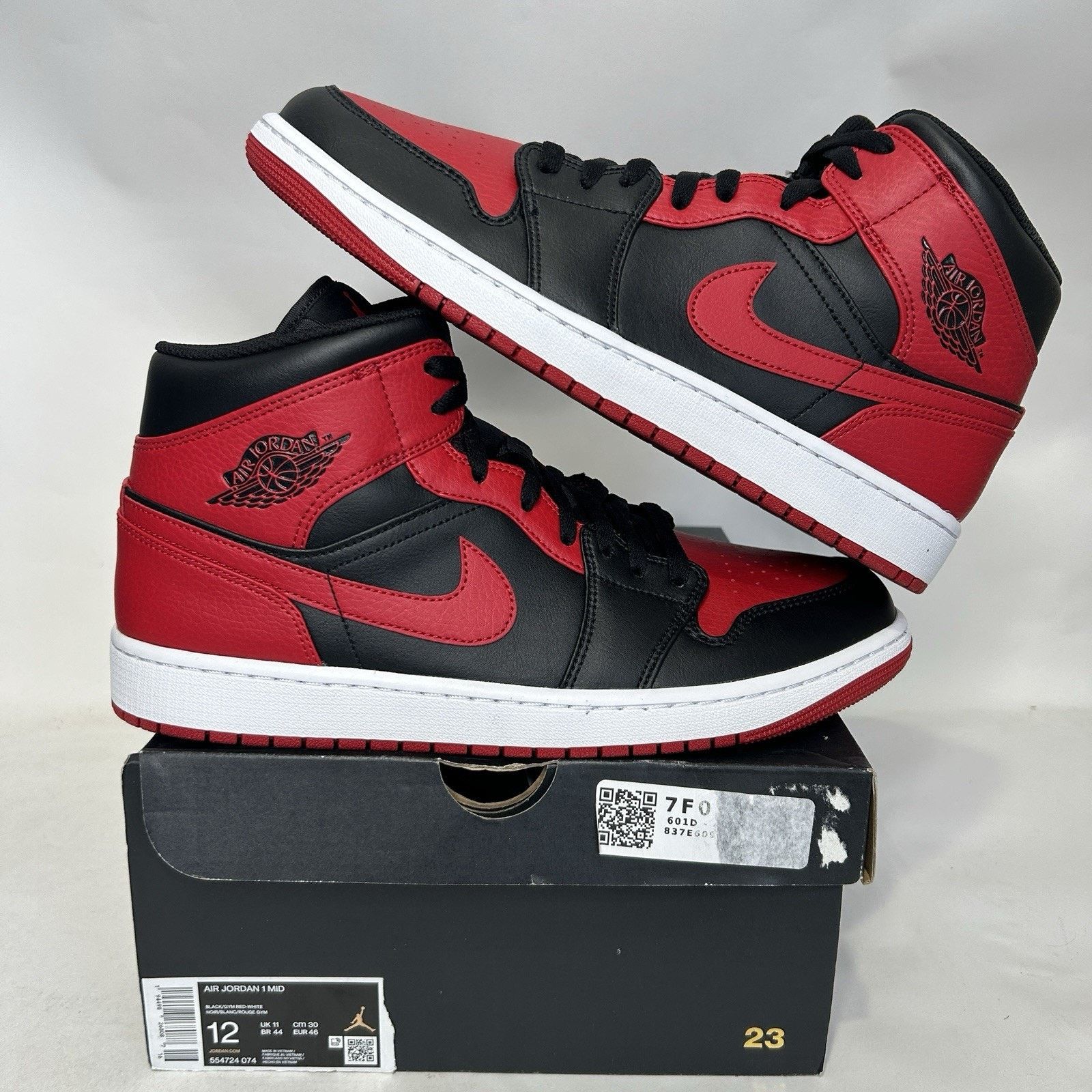 Jordan Brand Nike Air Jordan 1 Mid Retro “Banned/Black Gym Red White” Size US 12 / EU 45 - 1 Thumbnail