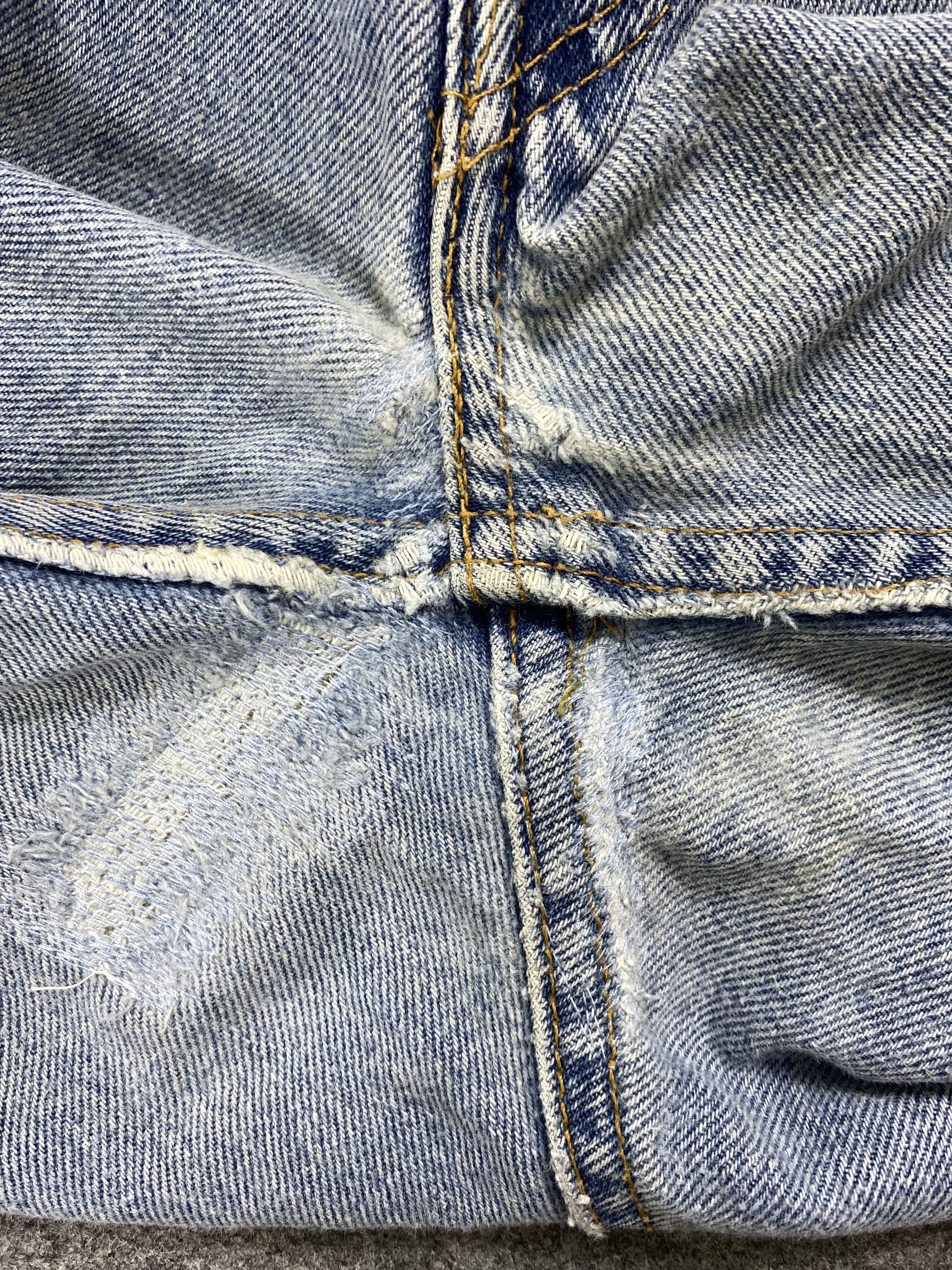 Levi's Ripped Blue Vintage Levi's 501 USA 36x35.5 Denim -JN1161 Size US 36 / EU 52 - 10 Thumbnail