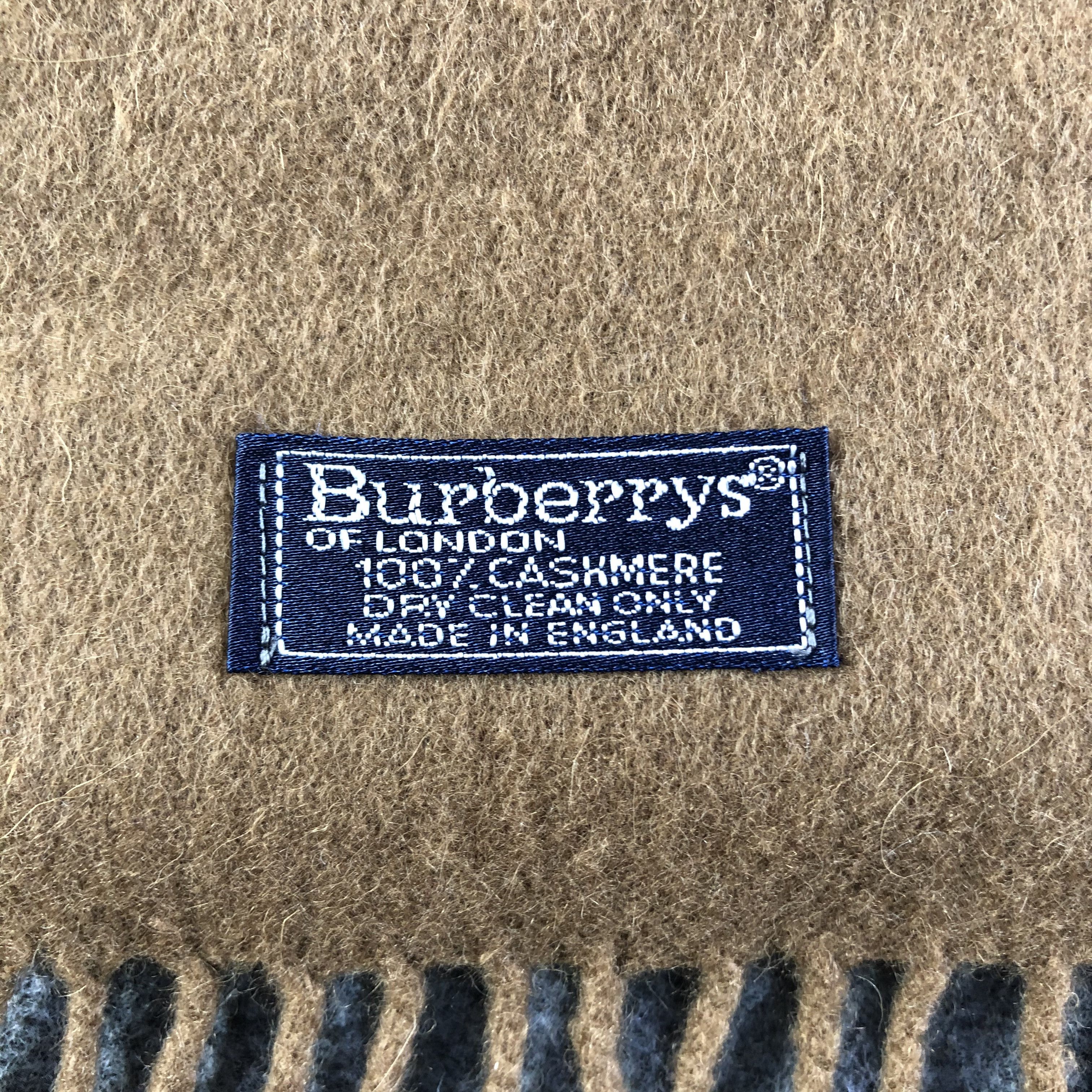 Burberry Burberrys Scarf / Muffler / Neckwear P126 Size ONE SIZE - 6 Thumbnail
