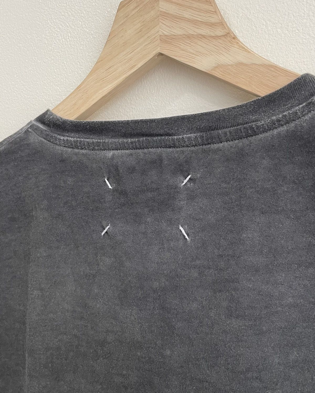 Maison Margiela RESIN GARMENT DYE T-SHIRT Size US S / EU 44-46 / 1 - 4 Thumbnail