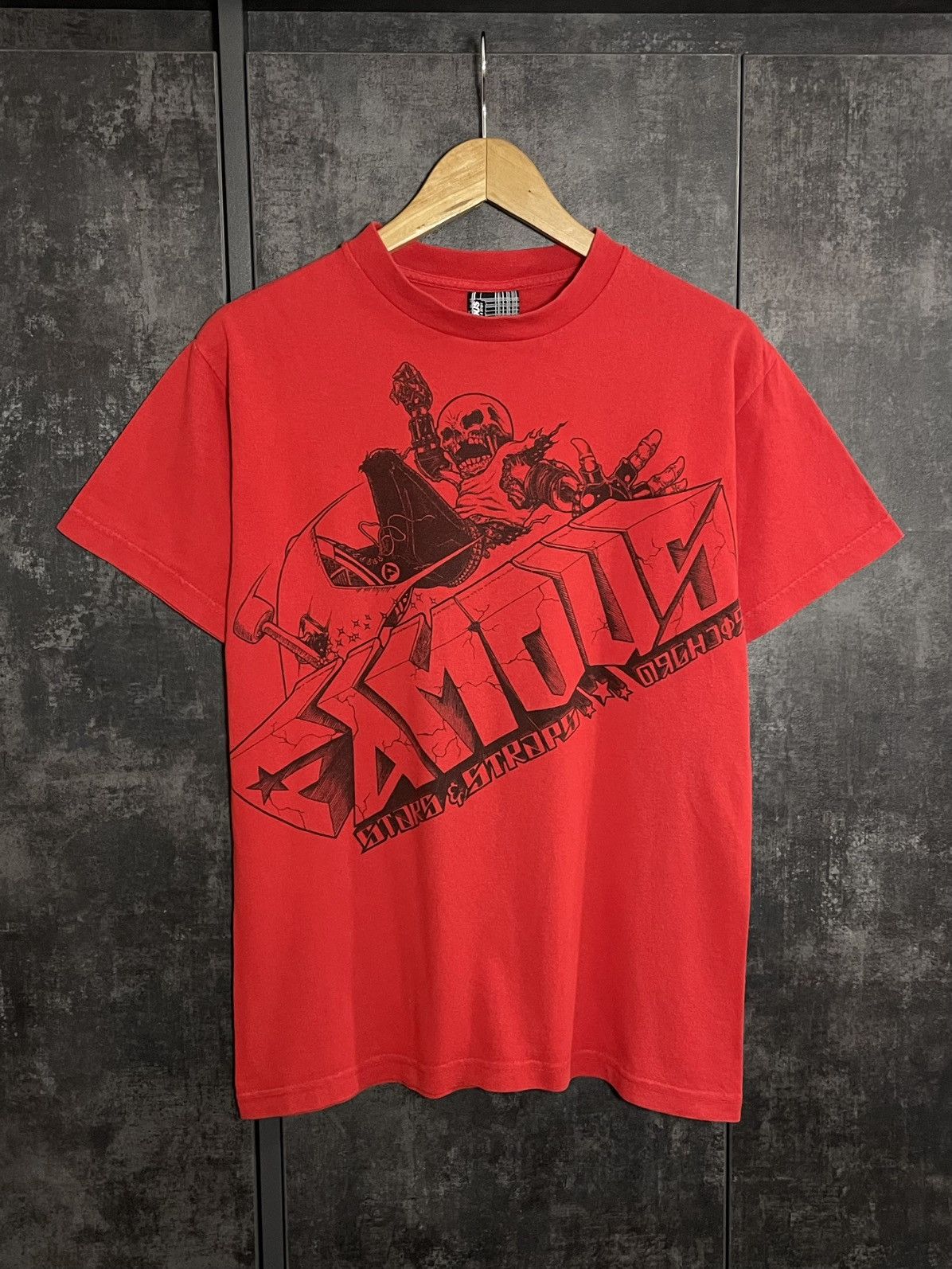 Famous Stars And Straps Rare Vintage 00s Famous Stars Straps Skull Tshirt Blink 182 Size US S / EU 44-46 / 1 - 2 Thumbnail