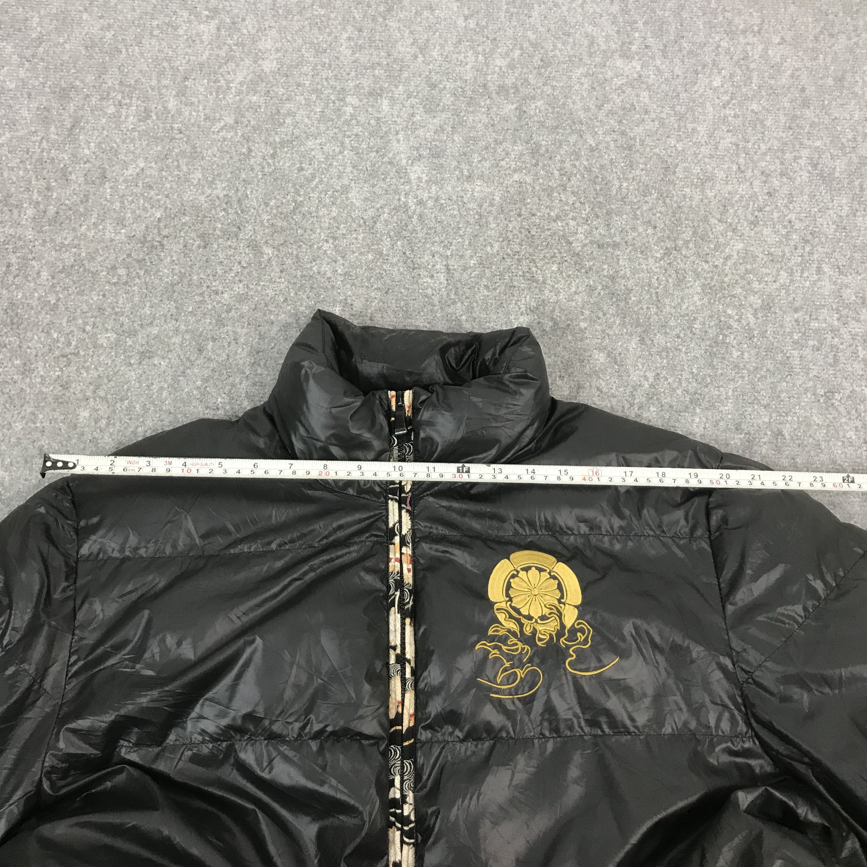 Japanese Brand Kara Kuri tamashi koi fish Puffer jacket Size US XL / EU 56 / 4 - 8 Thumbnail