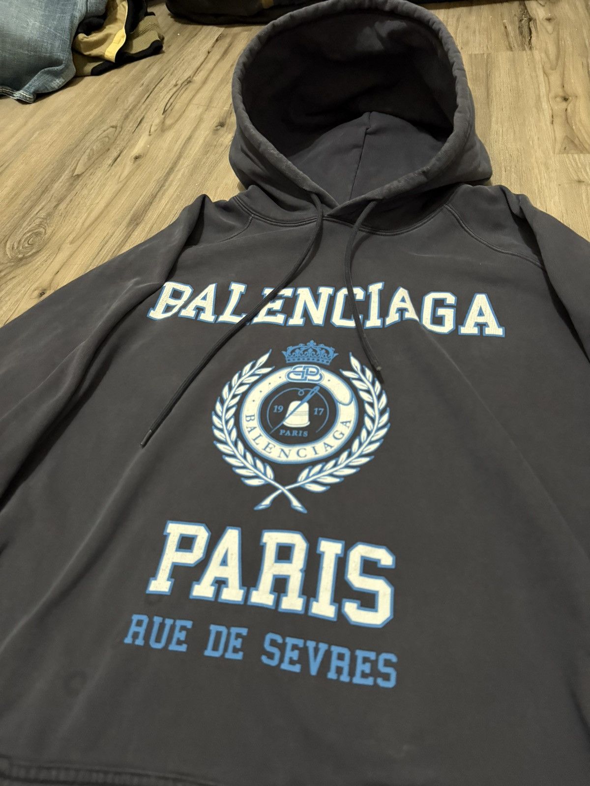 Balenciaga Balenciaga Paris “Rue De Sevres” Size US L / EU 52-54 / 3 - 2 Thumbnail