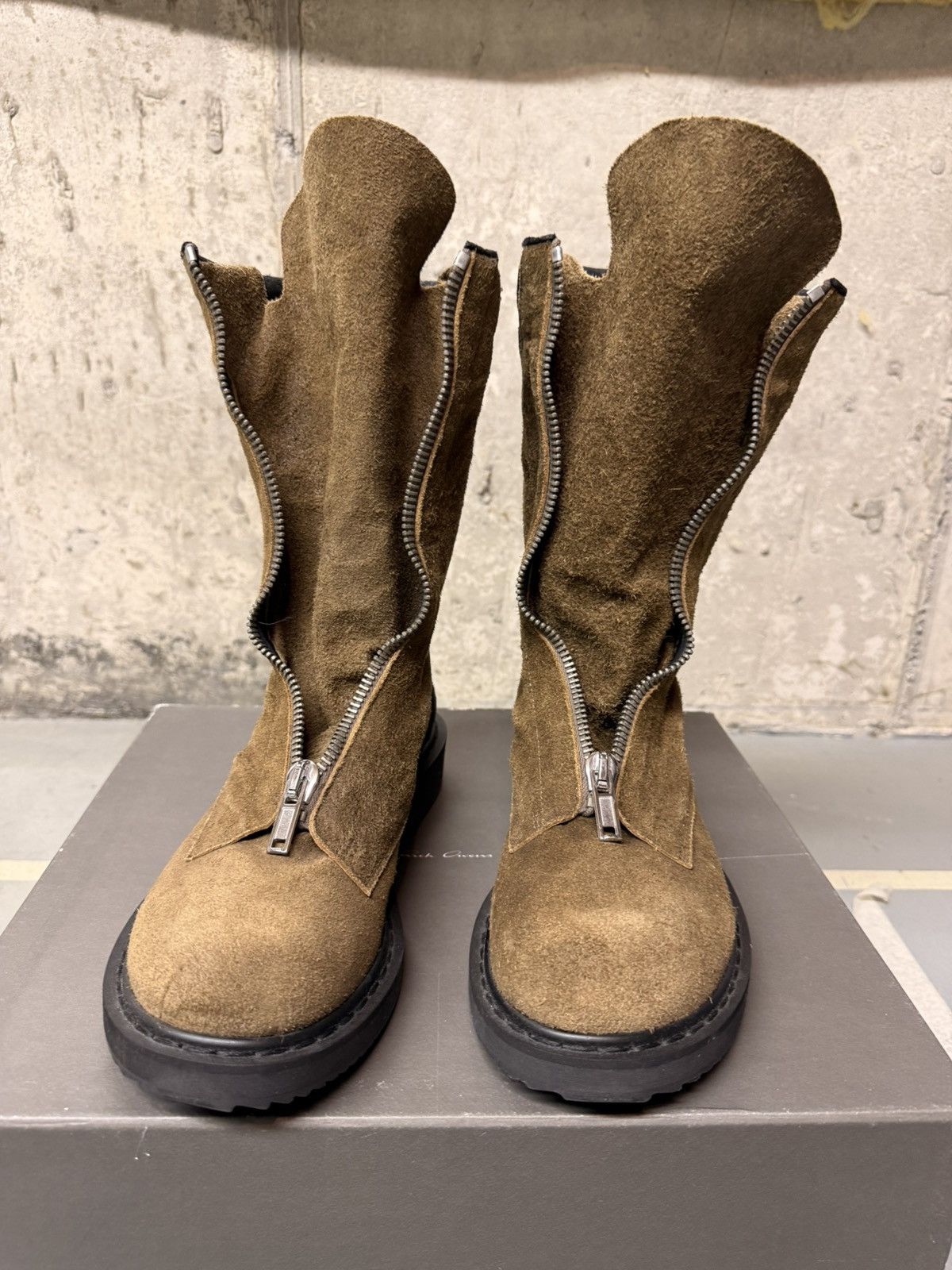 Rick Owens FW11 LIMO Boots (new w/ box) Size US 8 / EU 41 - 3 Thumbnail